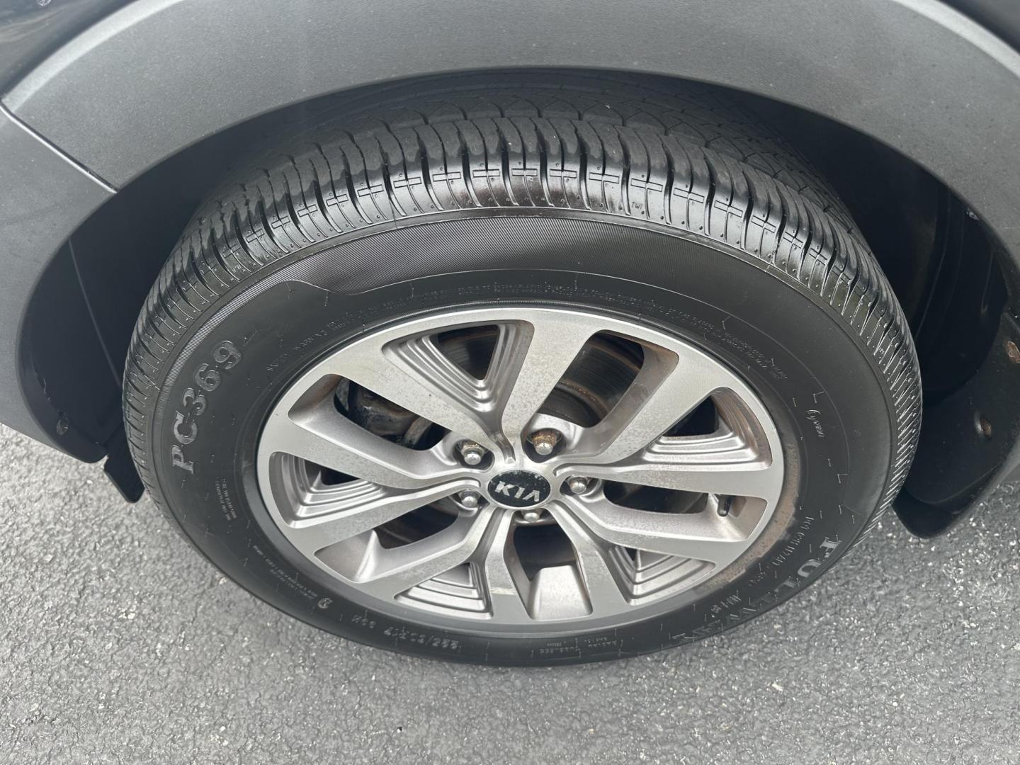 2015 Black Kia Sportage LX AWD (KNDPBCAC3F7) with an 2.4L V6 DOHC 24V engine, 6-Speed Automatic transmission, located at 8464 Route 219, Brockway, PA, 15824, (814) 265-1330, 41.226871, -78.780518 - Must see fresh local trade that was purchased from here and serviced. Very nice condition and well taken care of. Serviced, Pa-Inspected, and well taken care of. Well equipped with low miles. Hurry in this one won't last long at this price. - Photo#1