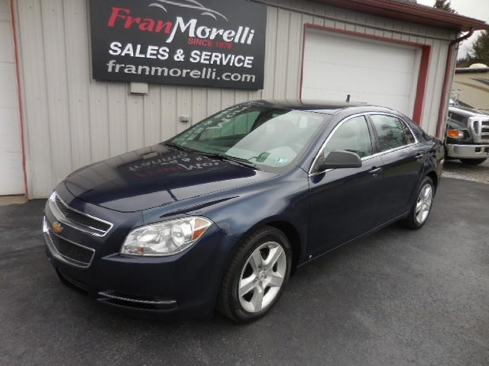 2009 Blue Chevrolet Malibu LS (1G1ZG57N194) with an 3.5L V6 DOHV 24V engine, 4-Speed Automatic transmission, located at 8464 Route 219, Brockway, PA, 15824, (814) 265-1330, 41.226871, -78.780518 - Photo #0