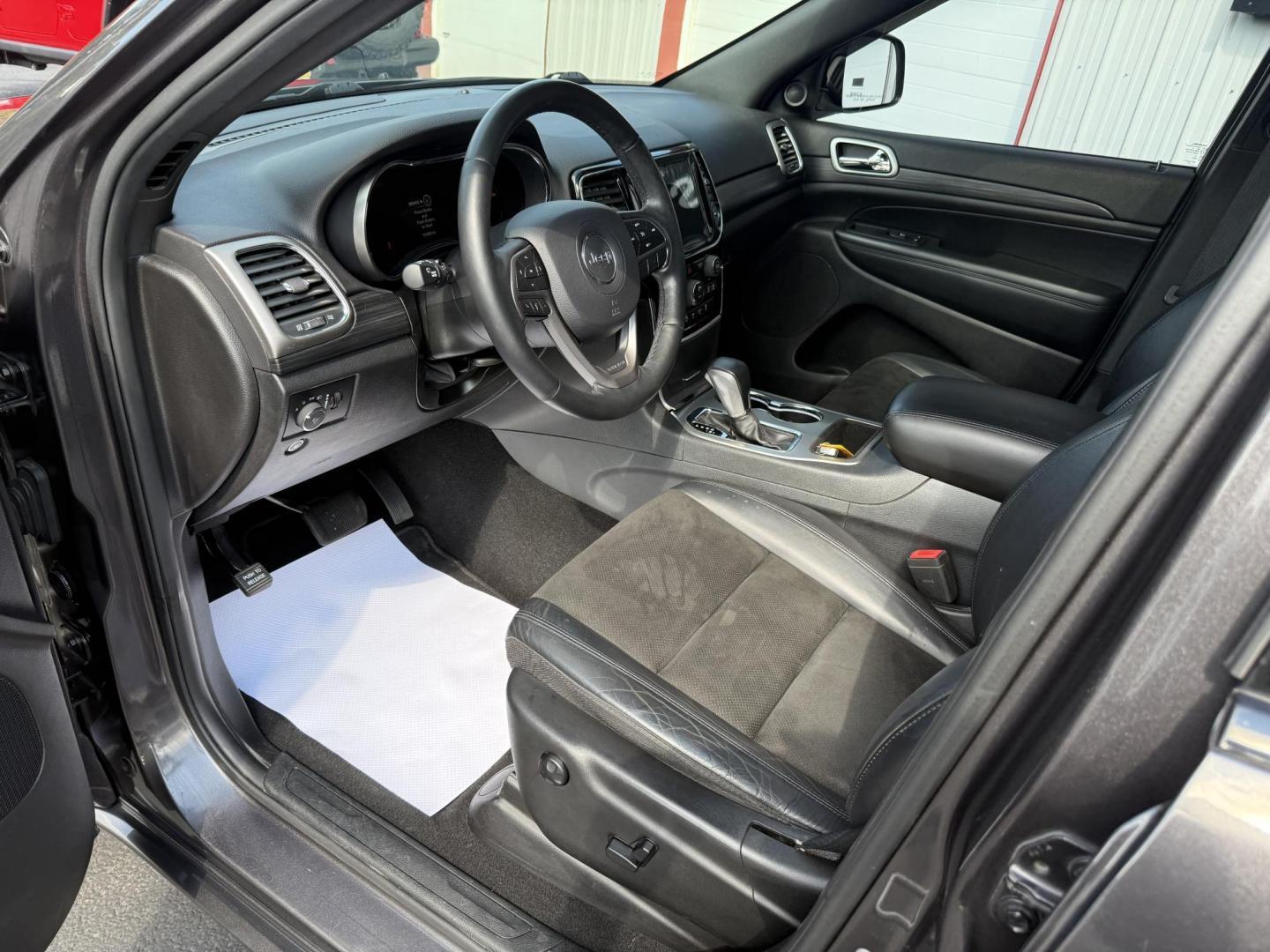 2019 Charcoal Jeep Grand Cherokee Laredo 4WD (1C4RJFAG6KC) with an 3.6L V6 DOHC 24V engine, 8A transmission, located at 8464 Route 219, Brockway, PA, 15824, (814) 265-1330, 41.226871, -78.780518 - ONE SHARP JEEP! Well equipped 2019 Jeep Grand Cherokee Altitude 4wd with leather/cloth seats, front power/heated seats, navigation with big screen radio and back up camera, power sunroof, and ONLY 61000 miles. This Jeep is in excellent shape and is serviced, Pa-Inspected and A warranty. Save thousa - Photo#3