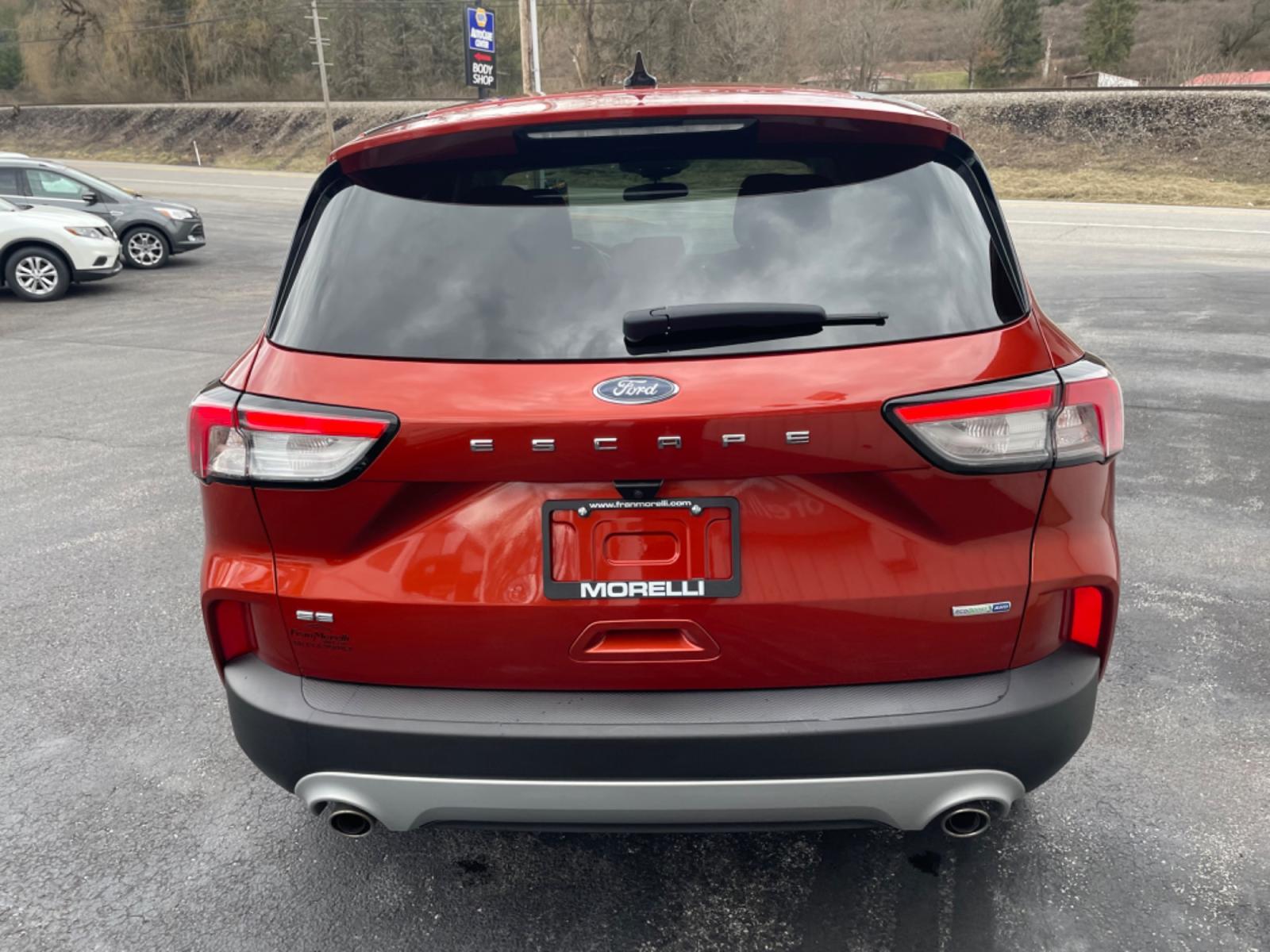 2020 Red Ford Escape SE AWD (1FMCU9G67LU) with an 1.5L L3 engine, 6A transmission, located at 8464 Route 219, Brockway, PA, 15824, (814) 265-1330, 41.226871, -78.780518 - MUST SEE pre owned 2020 Ford Escape SE AWD that is next to new. This Ford suv has only 36,000 miles, comes with factory warranty, and has been serviced for delivery. Well equipped with air condition, power windows and locks, power seat, factory alloys and much more. Priced to sell, so hurry in and s - Photo #11
