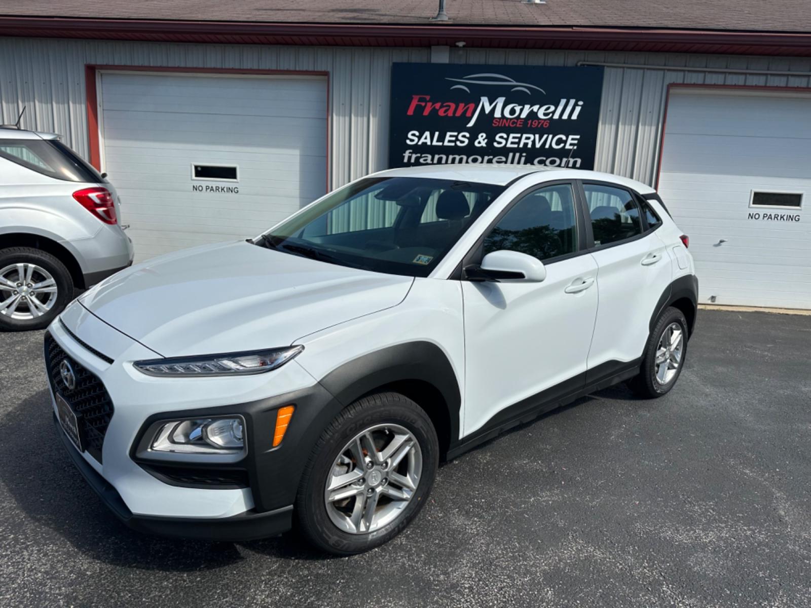 2020 White Hyundai Kona SE AWD (KM8K1CAA9LU) with an 2.0L L4 DOHC 16V engine, 6A transmission, located at 8464 Route 219, Brockway, PA, 15824, (814) 265-1330, 41.226871, -78.780518 - 1-OWNER well taken care of 2020 Hyundai Kona SE AWD with 4 cylinder engine, air condition, power windows and locks, factory alloys and more. Serviced, Pa-Inspected and comes with a great warranty. - Photo #0