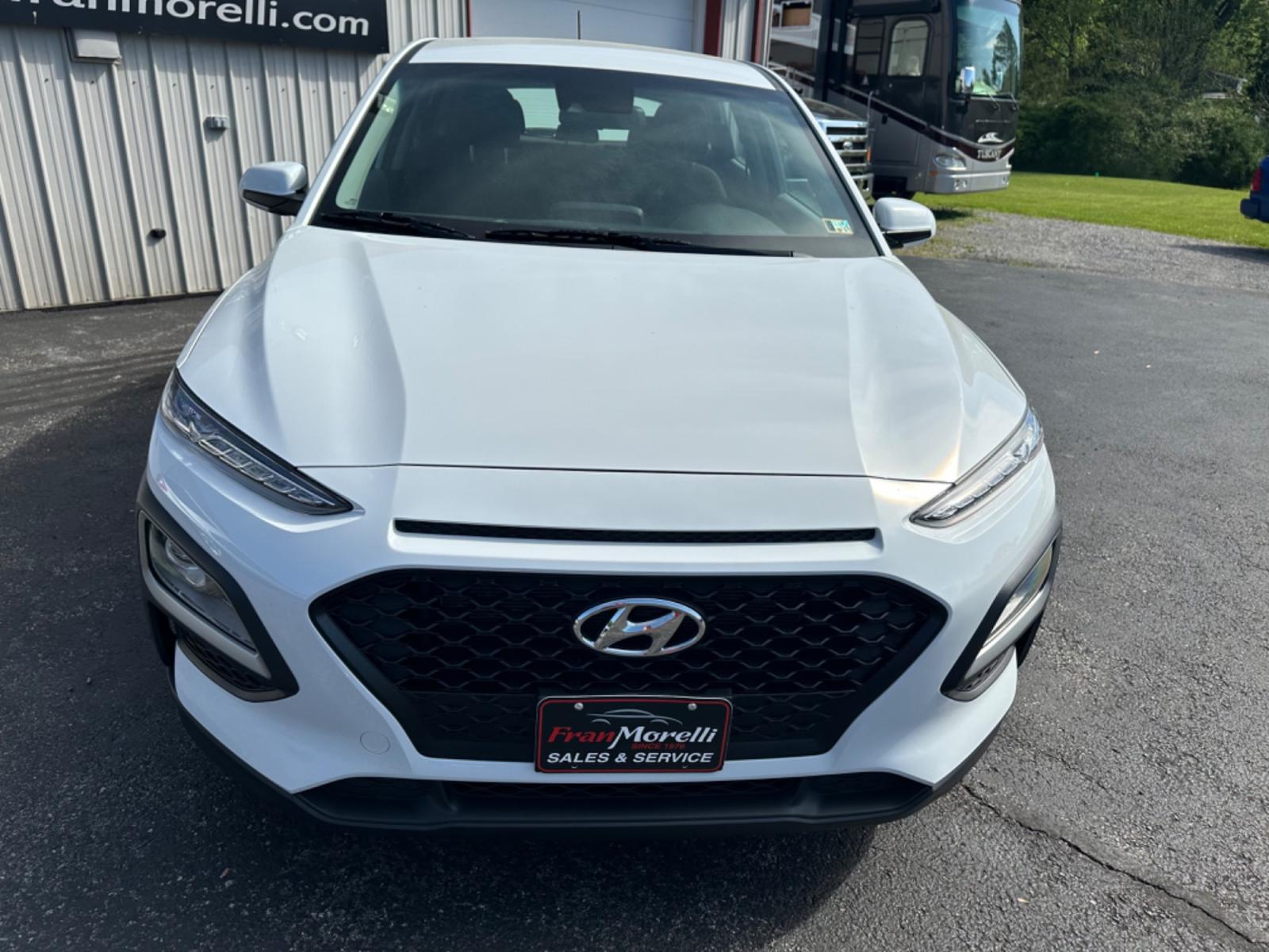 2020 White Hyundai Kona SE AWD (KM8K1CAA9LU) with an 2.0L L4 DOHC 16V engine, 6A transmission, located at 8464 Route 219, Brockway, PA, 15824, (814) 265-1330, 41.226871, -78.780518 - 1-OWNER well taken care of 2020 Hyundai Kona SE AWD with 4 cylinder engine, air condition, power windows and locks, factory alloys and more. Serviced, Pa-Inspected and comes with a great warranty. - Photo #18
