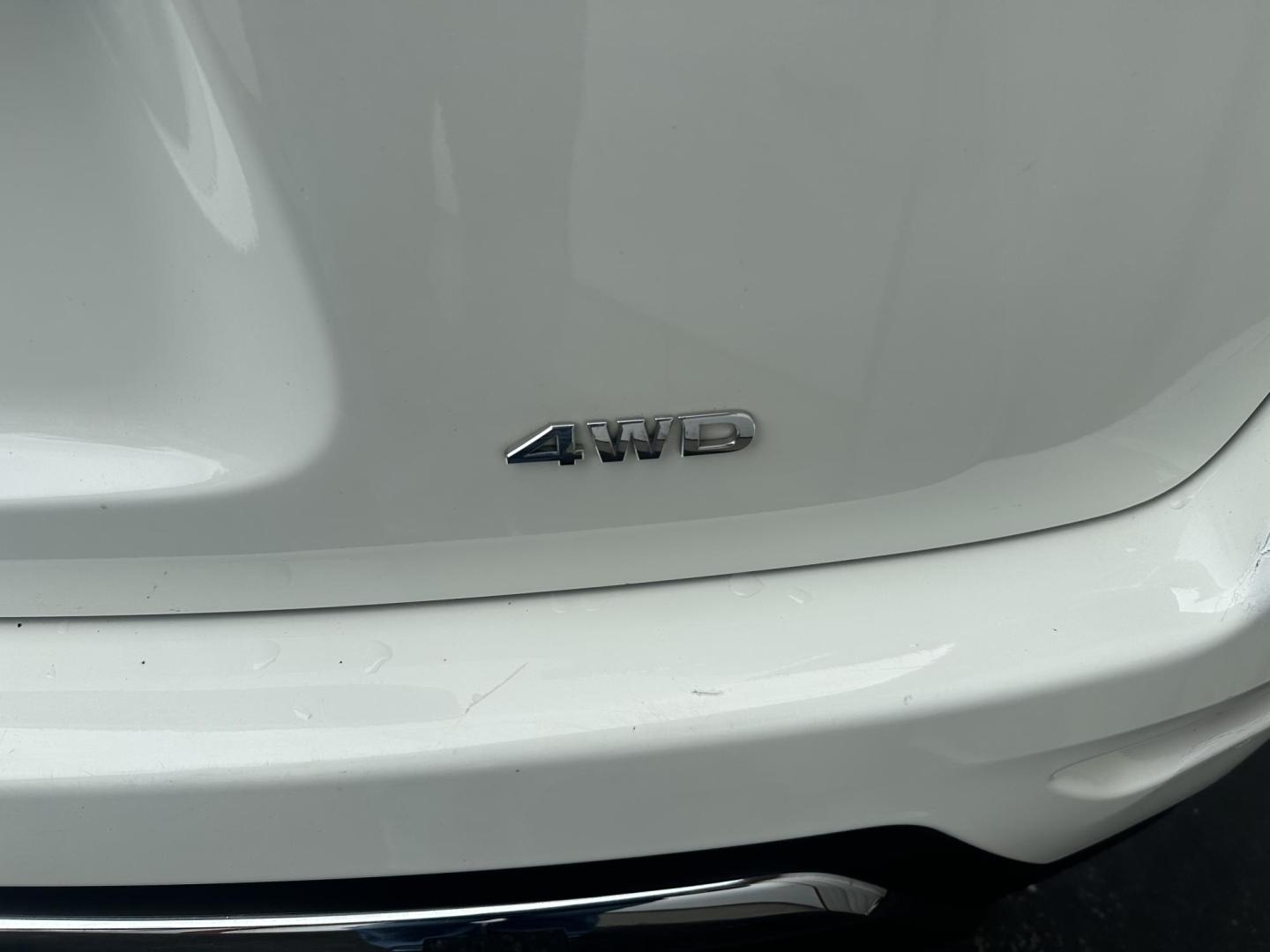 2015 White Nissan Pathfinder SL 4WD (5N1AR2MM9FC) with an 3.5L V6 DOHC 24V engine, Continuously Variable Transmission transmission, located at 8464 Route 219, Brockway, PA, 15824, (814) 265-1330, 41.226871, -78.780518 - Fresh local trade in very nice shape. Serviced, Pa-inspected, and priced to sell. Stop in and see the Morelli boys on this 2015 Nissan Pathfinder S AWD. - Photo#12