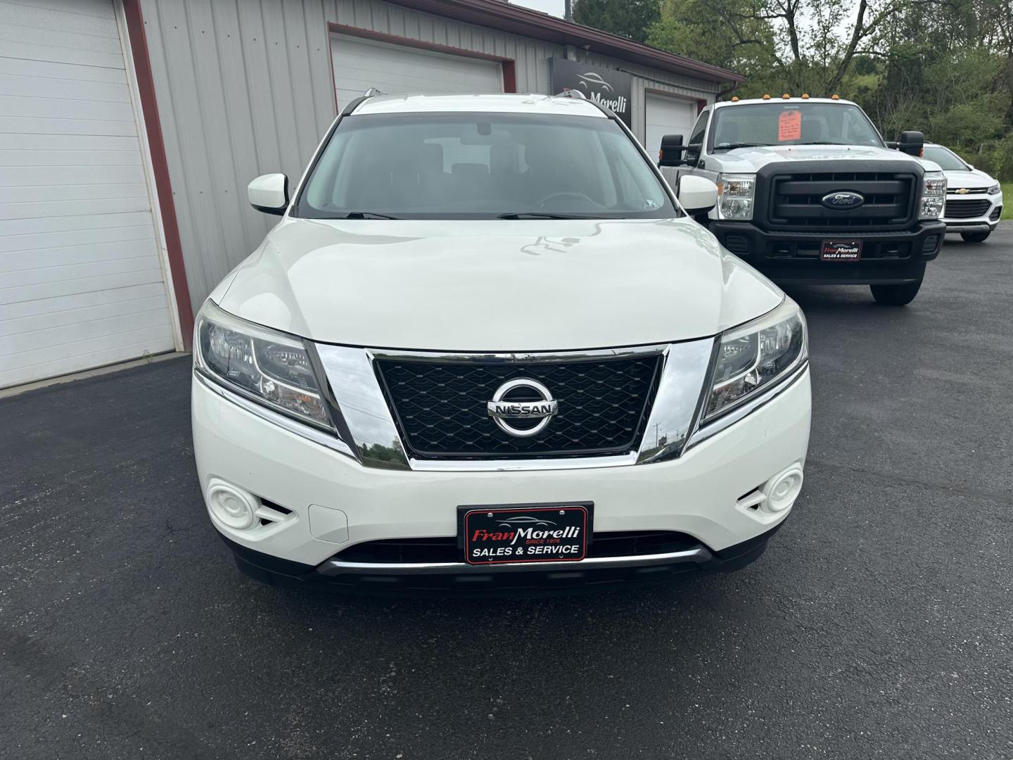 2015 White Nissan Pathfinder SL 4WD (5N1AR2MM9FC) with an 3.5L V6 DOHC 24V engine, Continuously Variable Transmission transmission, located at 8464 Route 219, Brockway, PA, 15824, (814) 265-1330, 41.226871, -78.780518 - Fresh local trade in very nice shape. Serviced, Pa-inspected, and priced to sell. Stop in and see the Morelli boys on this 2015 Nissan Pathfinder S AWD. - Photo#20