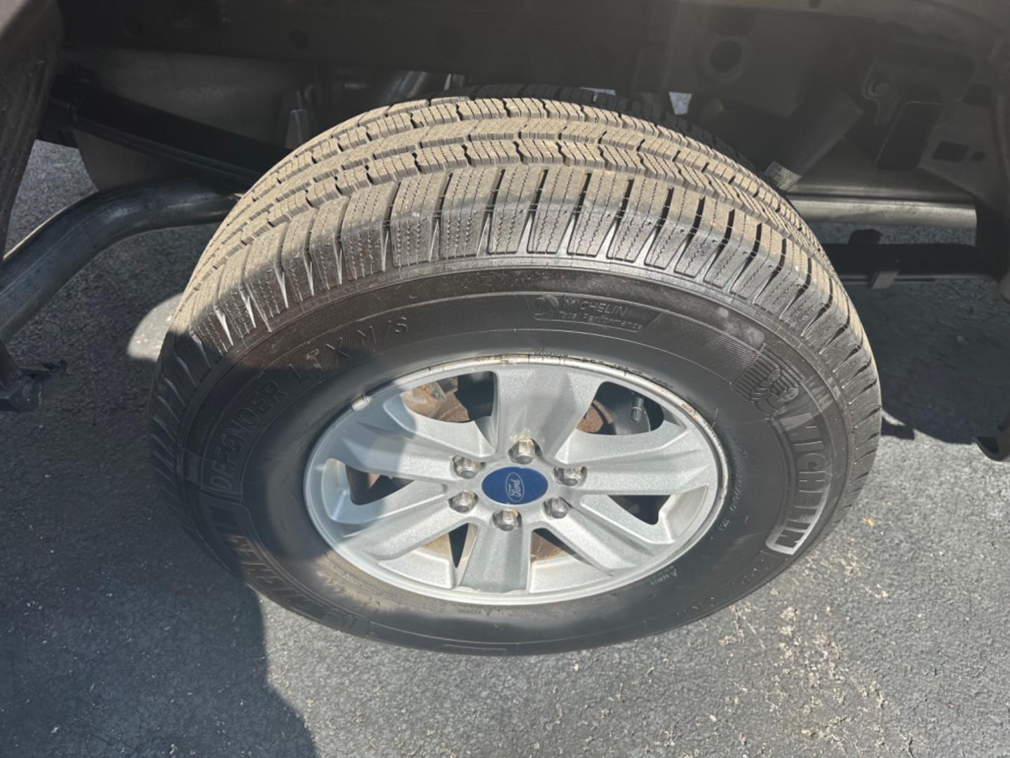 2015 Brown Ford F-150 Lariat SuperCab 6.5-ft. Bed 4WD (1FTEX1EP5FK) with an 2.7L V6 DOHC 24V engine, 6-Speed Automatic transmission, located at 8464 Route 219, Brockway, PA, 15824, (814) 265-1330, 41.226871, -78.780518 - Well taken care of 2015 Ford F150 Extended Cab 4x4 with V6 engine, air condition, power windows and locks, alloy wheels and much more. This truck is serviced and Pa-inspected and ready for you! Call the Morelli boys for your next vehicle. - Photo#13