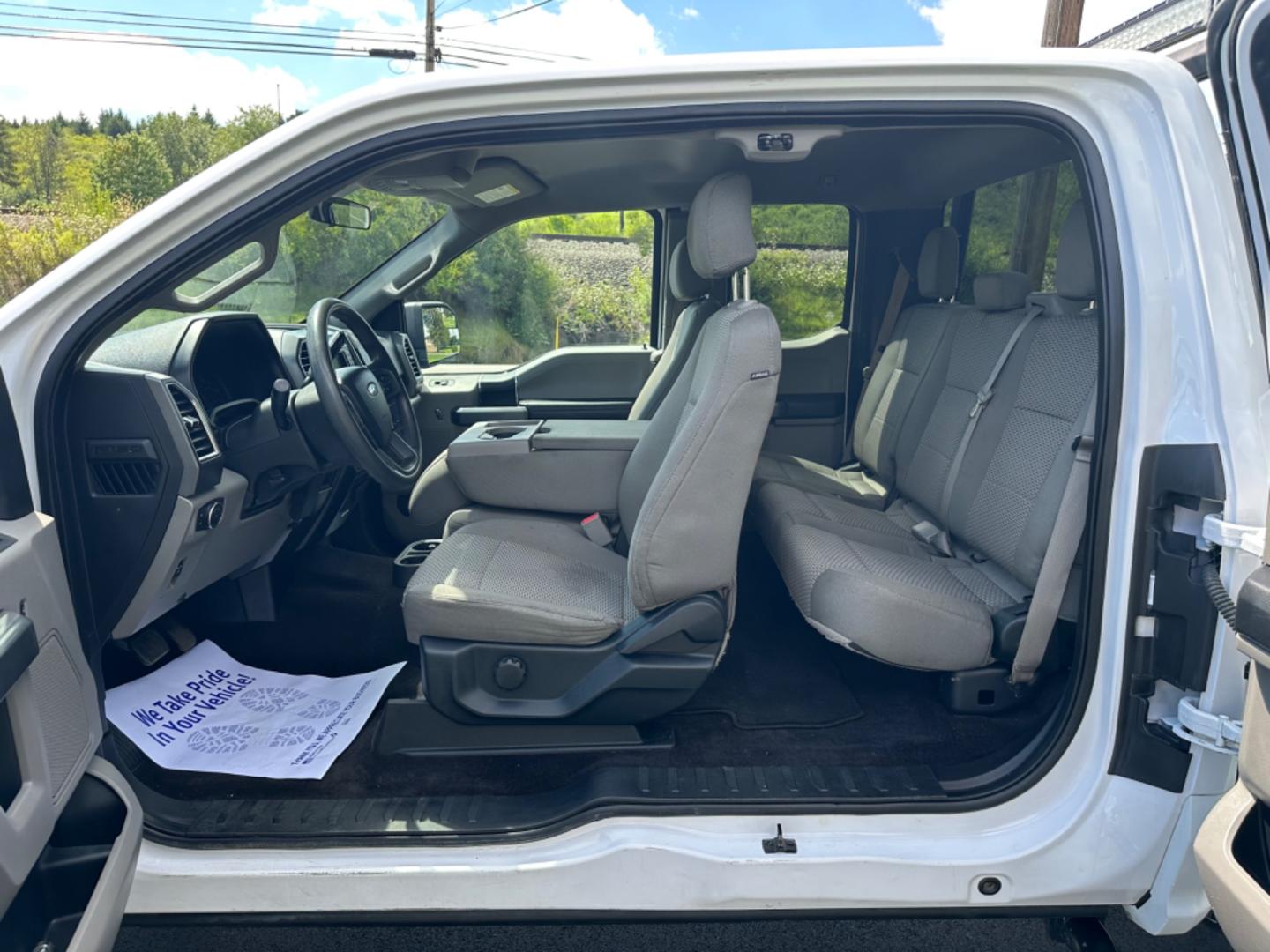 2015 White Ford F-150 Lariat SuperCab 6.5-ft. Bed 4WD (1FTEX1E82FK) with an 3.5L V6 DOHC 24V engine, 6-Speed Automatic transmission, located at 8464 Route 219, Brockway, PA, 15824, (814) 265-1330, 41.226871, -78.780518 - Photo#3