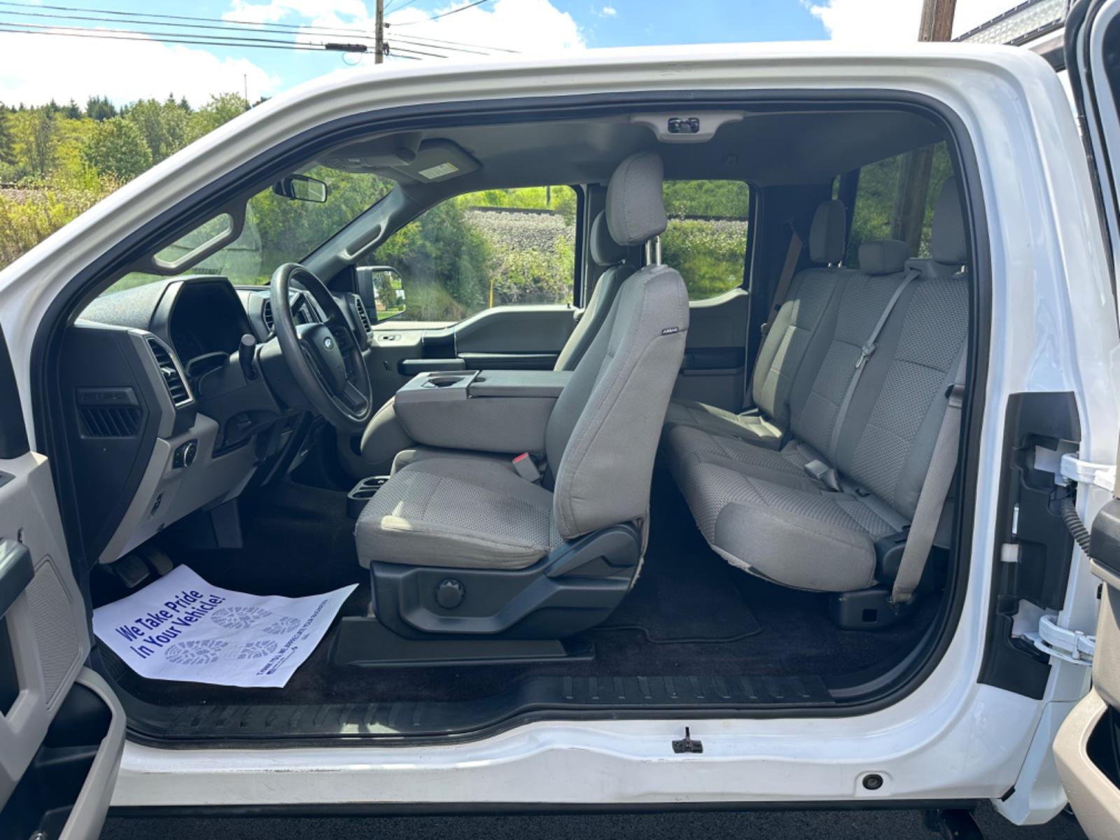 2015 White Ford F-150 Lariat SuperCab 6.5-ft. Bed 4WD (1FTEX1E82FK) with an 3.5L V6 DOHC 24V engine, 6-Speed Automatic transmission, located at 8464 Route 219, Brockway, PA, 15824, (814) 265-1330, 41.226871, -78.780518 - MUST SEE TRUCK...2015 Ford F150 Extended Cab XLT 4wd with air Condition, power windows and locks, lift kit, bed liner, and much more...no rust. Serviced and ready to go. - Photo #3