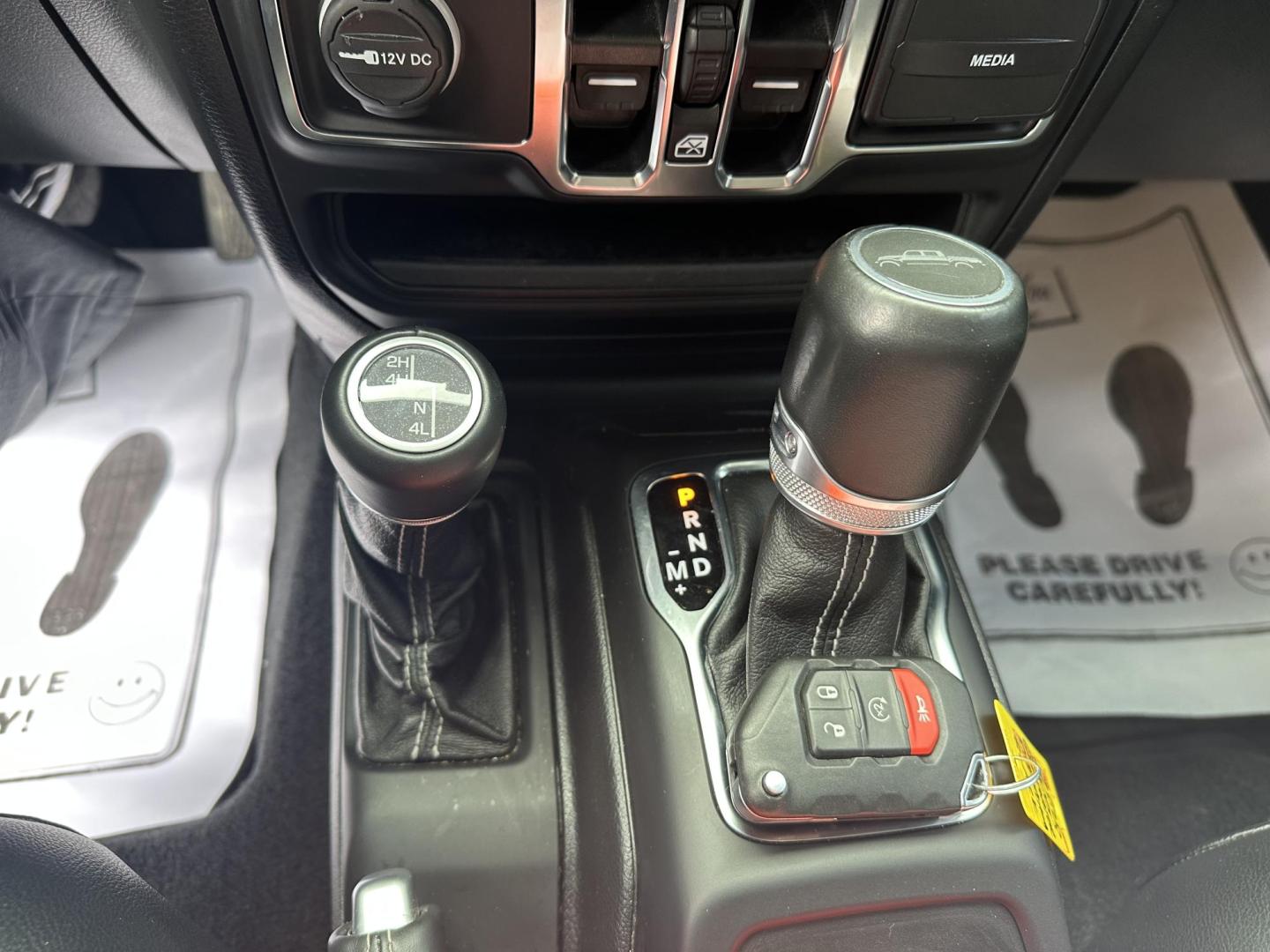 2020 Black Jeep Gladiator (1C6HJTFG9LL) with an 6 engine, automatic transmission, located at 8464 Route 219, Brockway, PA, 15824, (814) 265-1330, 41.226871, -78.780518 - Good looking pre owned 2020 Jeep Gladiator Overland with 4wd, leather interior with heated front seats, hard top, factory alloys, navigation, and much more. ONLY 46800 miles on this Jeep truck. Comes serviced and warranty. Save $$$$ now on this used Gladiator. - Photo#6