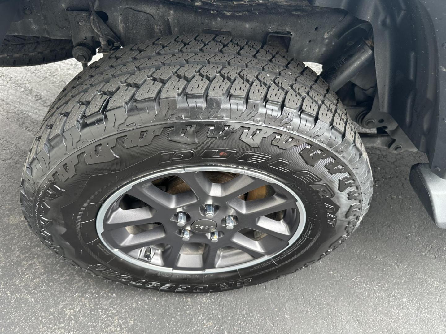 2020 Black Jeep Gladiator (1C6HJTFG9LL) with an 6 engine, automatic transmission, located at 8464 Route 219, Brockway, PA, 15824, (814) 265-1330, 41.226871, -78.780518 - Good looking pre owned 2020 Jeep Gladiator Overland with 4wd, leather interior with heated front seats, hard top, factory alloys, navigation, and much more. ONLY 46800 miles on this Jeep truck. Comes serviced and warranty. Save $$$$ now on this used Gladiator. - Photo#14