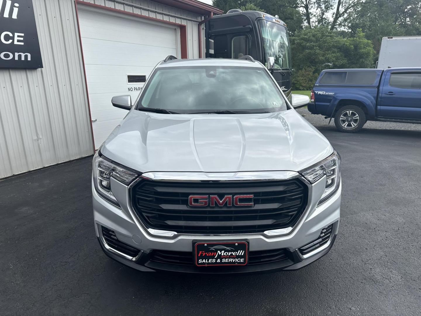 2022 Silver GMC Terrain SLE AWD (3GKALTEVXNL) with an 1.4L L4 DOHC 16V TURBO engine, 6A transmission, located at 8464 Route 219, Brockway, PA, 15824, (814) 265-1330, 41.226871, -78.780518 - Fresh arrival and in excellent shape. Stop in and see this 2022 GMC Terrain SLE AWD with 4 cylinder engine, cloth interior with power/heated front seats, air condition, power windows and locks, factory alloys and much more. This pre owned suv has only 25000 miles and priced well under retail value. - Photo#20