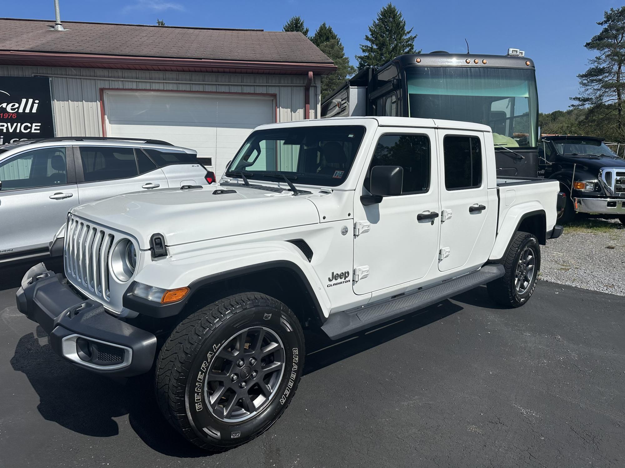 photo of 2020 Jeep Gladiator Overland