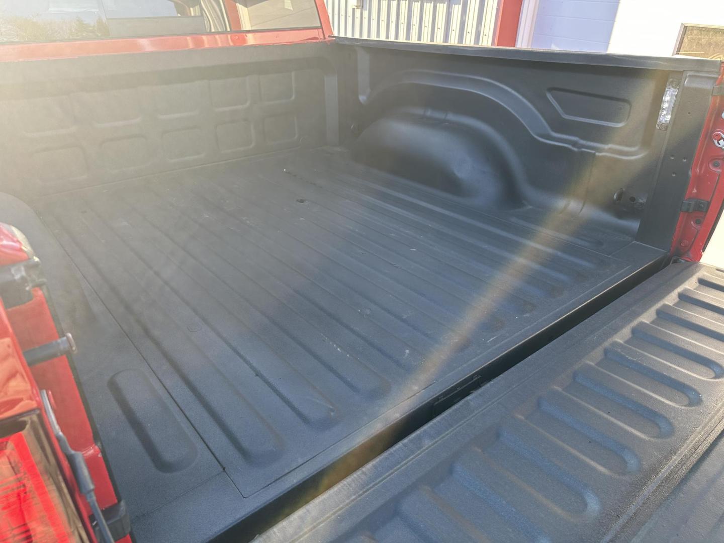 2019 Red RAM 1500 SLT Crew Cab SWB 4WD (1C6RR7LTXKS) with an 5.7L V8 OHV 16V engine, 8A transmission, located at 8464 Route 219, Brockway, PA, 15824, (814) 265-1330, 41.226871, -78.780518 - Sharp looking 2019 Ram 1500 Crew cab Big horn 4wd with Hemi, air condition, power windows and locks, power seat, 20's, spray in liner, factory hitch and ONLY 76000 miles. Serviced up and ready to go. - Photo#9