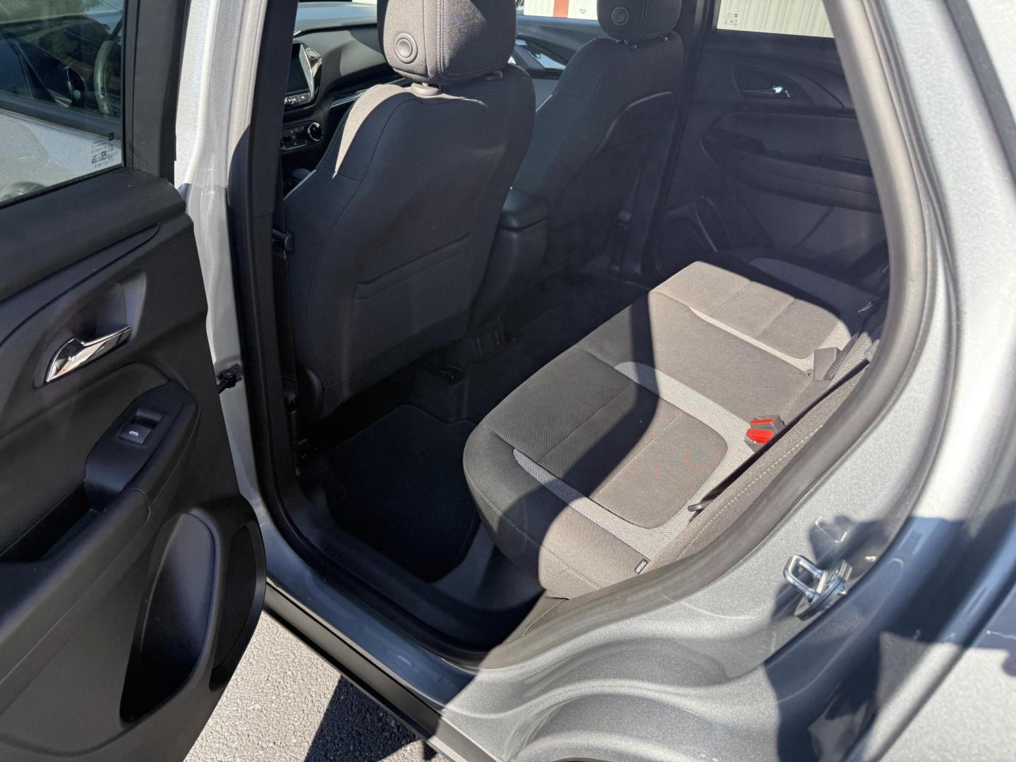 2023 Gray Chevrolet Trailblazer LT AWD (KL79MRSL1PB) with an 1.3L L3 DOHC 12V engine, 9A transmission, located at 8464 Route 219, Brockway, PA, 15824, (814) 265-1330, 41.226871, -78.780518 - Sharp looking 1-owner 2023 Chev Trailblazer LT AWD with a peppy 3 cylinder, air condition, cloth interior with front heated seats, power driver's seat, back up camera, factory alloy wheels, and only 21000 miles. This Chevy is clean, serviced, and comes with factory remaining warranty. Hurry in this - Photo#8