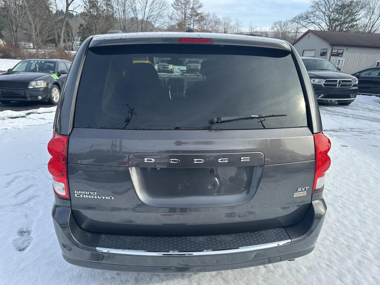 2019 Gray Dodge Grand Caravan SXT (2C4RDGCG9KR) with an 3.6L V6 DOHC 24V engine, 6A transmission, located at 8464 Route 219, Brockway, PA, 15824, (814) 265-1330, 41.226871, -78.780518 - Fresh local trade in with low miles and well equipped. Stop in and check out this 2019 Dodge Gr Caravan SXT with 7 passenger seating, rear a/c, power driver's seat, captain chairs, big screen radio and much more. Serviced up and comes with a warranty. - Photo#7