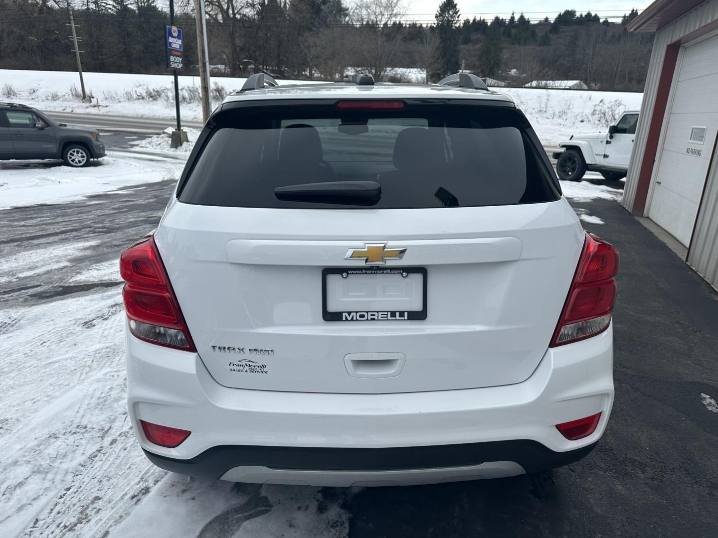 2021 White Chevrolet Trax LT AWD (KL7CJPSM3MB) with an 1.4L L4 DOHC 16V engine, 6A transmission, located at 8464 Route 219, Brockway, PA, 15824, (814) 265-1330, 41.226871, -78.780518 - Fresh arrival that's in very nice condition, serviced, and comes with a 12 month/12000 mile warranty. This Chevy suv is automatic, air condition, power windows and locks, factory alloys and only 57000 miles. - Photo#8