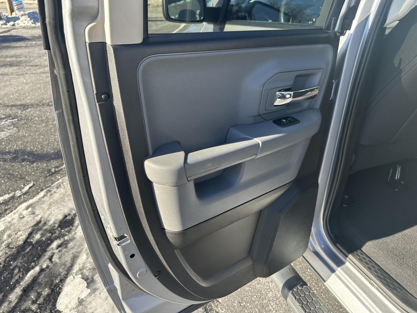 2020 Gray RAM 1500 Classic Tradesman Quad Cab 4WD (1C6RR7GT0LS) with an 5.7L V8 OHV 16V engine, 8A transmission, located at 8464 Route 219, Brockway, PA, 15824, (814) 265-1330, 41.226871, -78.780518 - Sharp looking 1-owner 2020 Ram 1500 Q/Cab 4x4 in excellent shape, V8, Air Condition, Power Windows and locks, 20" blacked out wheels and much more. This Ram truck in very nice shape, serviced, and comes with a 12 month/12000 mile warranty. - Photo#7