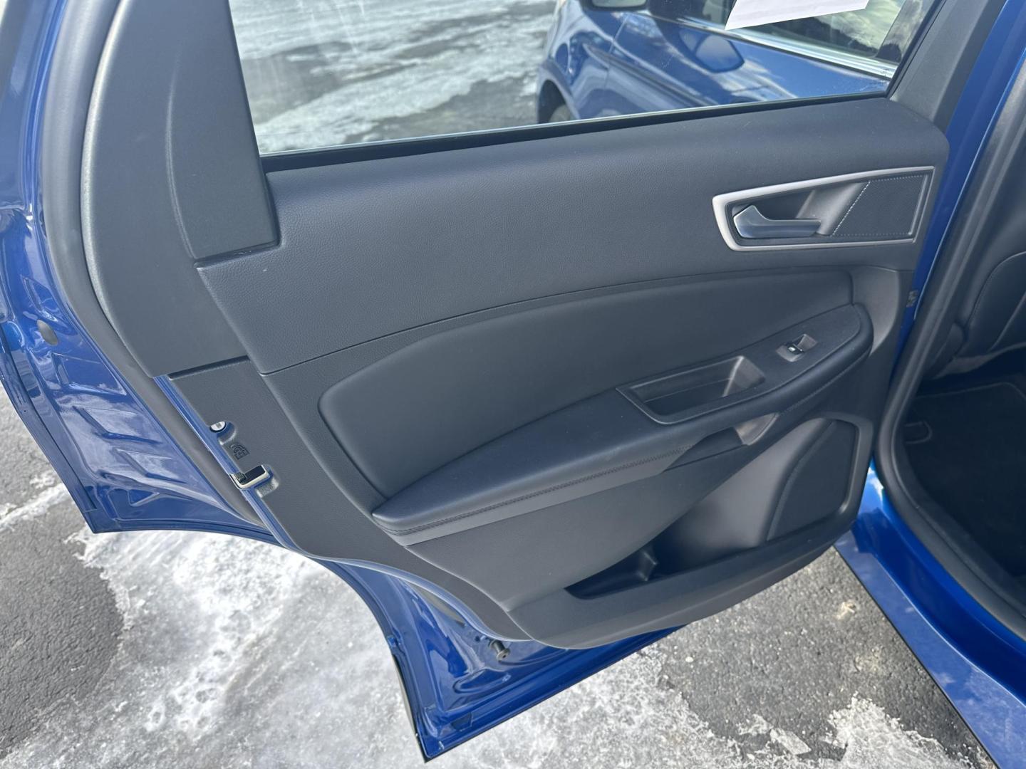 2022 Blue Ford Edge SEL AWD (2FMPK4J9XNB) with an 2.0L L4 DOHC 16V engine, 6A transmission, located at 8464 Route 219, Brockway, PA, 15824, (814) 265-1330, 41.226871, -78.780518 - Photo#7