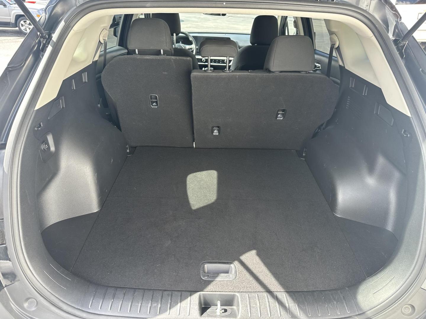 2023 Black Kia Sportage LX AWD (KNDPUCAF3P7) with an 2.5L V6 DOHC 24V engine, 8A transmission, located at 8464 Route 219, Brockway, PA, 15824, (814) 265-1330, 41.226871, -78.780518 - Photo#14