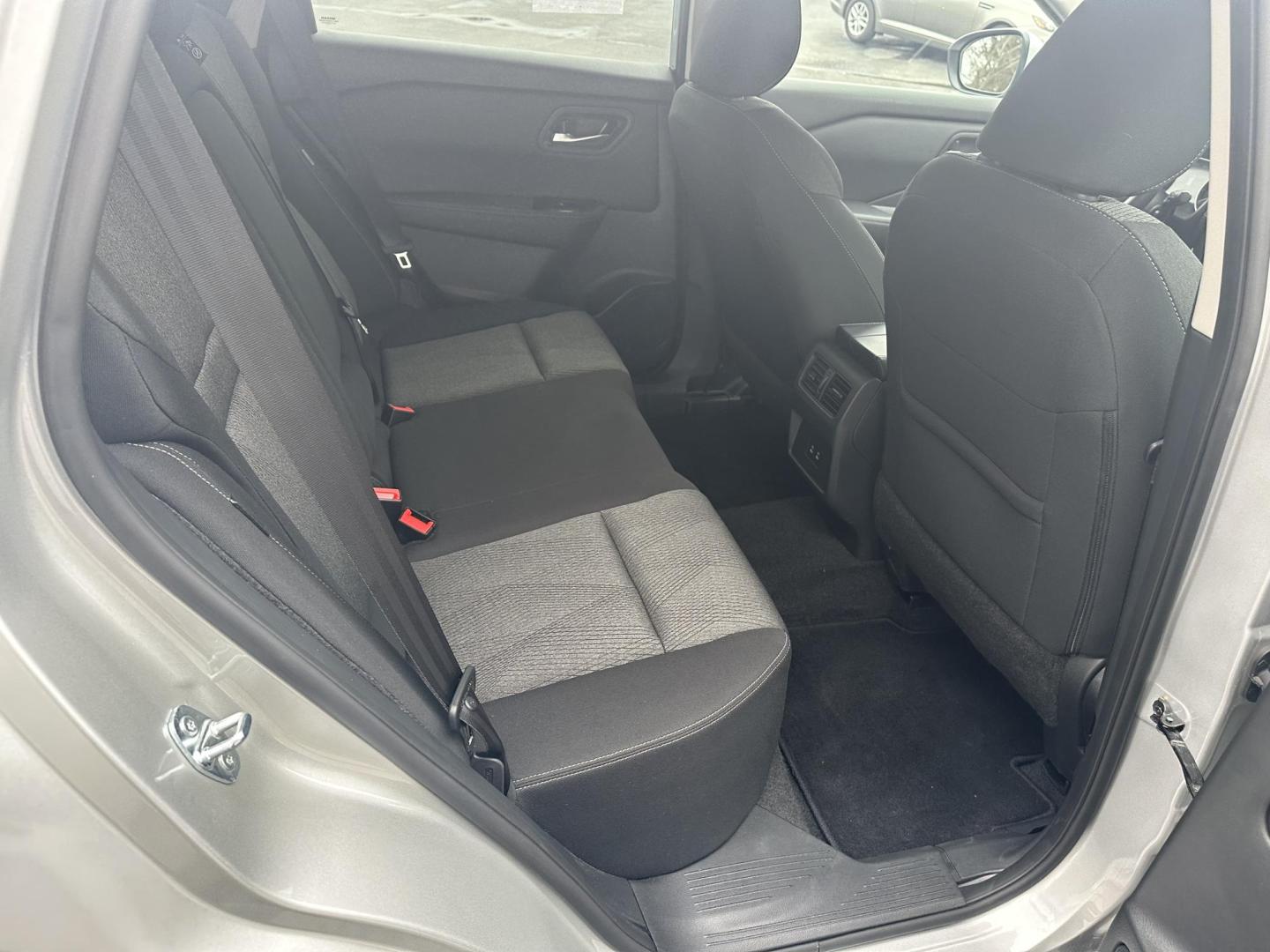 2024 Gray Nissan Rogue SV AWD (5N1BT3BB9RC) with an 2.5L L4 DOHC 16V engine, CVT transmission, located at 8464 Route 219, Brockway, PA, 15824, (814) 265-1330, 41.226871, -78.780518 - Very clean and well taken care of 2024 Nissan Rogue SV AWD with air condition, power windows and locks, power seat, factory alloy wheels, and only 22500 miles. This Nissan is a 1-owner, serviced up with new tires, and comes with factory warranty! Great price on this pre owned Nissan, hurry in this o - Photo#16