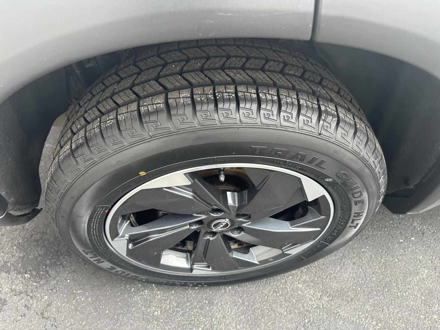 2024 Gray Nissan Rogue SV AWD (5N1BT3BB9RC) with an 2.5L L4 DOHC 16V engine, CVT transmission, located at 8464 Route 219, Brockway, PA, 15824, (814) 265-1330, 41.226871, -78.780518 - Very clean and well taken care of 2024 Nissan Rogue SV AWD with air condition, power windows and locks, power seat, factory alloy wheels, and only 22500 miles. This Nissan is a 1-owner, serviced up with new tires, and comes with factory warranty! Great price on this pre owned Nissan, hurry in this o - Photo#15