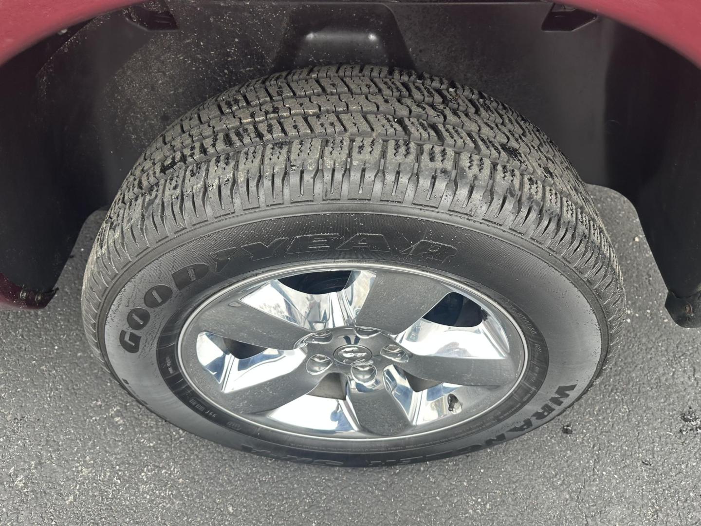 2017 Burgandy RAM 1500 SLT Crew Cab LWB 4WD (1C6RR7TTXHS) with an 5.7L V8 OHV 16V engine, 8A transmission, located at 8464 Route 219, Brockway, PA, 15824, (814) 265-1330, 41.226871, -78.780518 - Sharp looking pre owned 2017 Ram 1500 Crew Cab Big Horn 4x4 with Hemi motor, air condition, power windows and locks, 20's, hitch and much more. Low miles, serviced, and comes with a warranty. Priced to sell, hurry in this one won't last long. - Photo#9