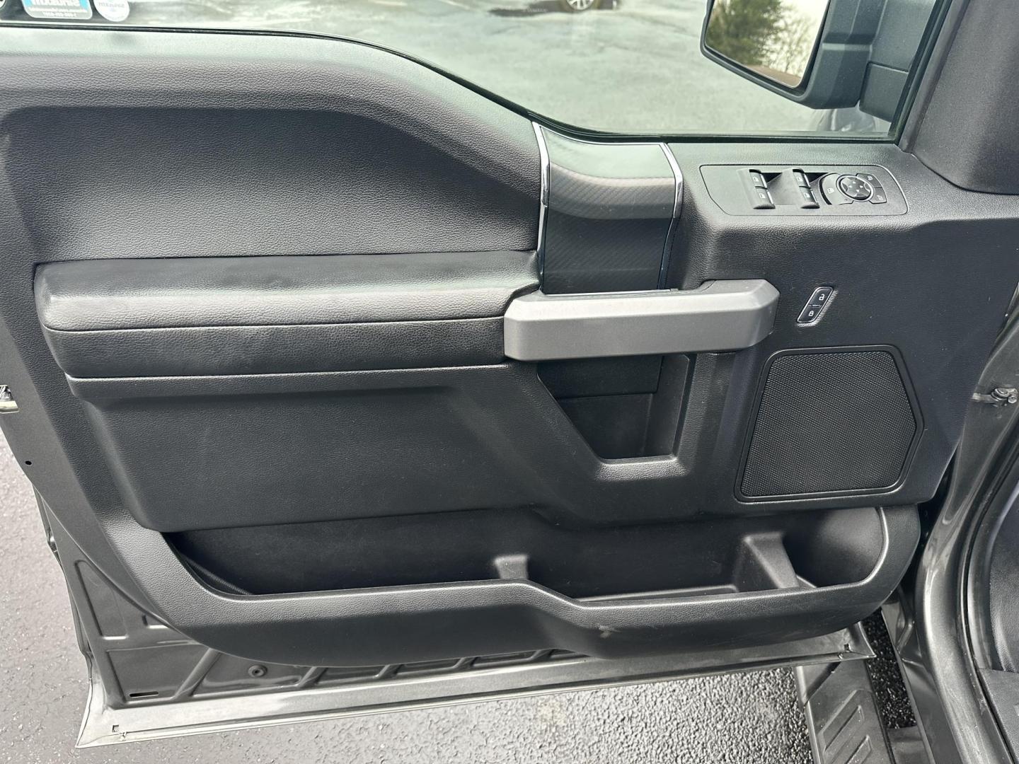 2018 Gray Ford F-150 XLT SuperCrew 6.5-ft. Bed 4WD (1FTEW1EP6JK) with an 2.7L V6 DOHC 24V engine, 6A transmission, located at 8464 Route 219, Brockway, PA, 15824, (814) 265-1330, 41.226871, -78.780518 - Must see sharp, clean, well taken care of 2018 Ford F150 Crew Cab XLT 4x4 with Sport package, air condition, power windows and locks, power/heated front seats, Navigation, factory alloy wheels, bed liner, factory hitch, power rear sliding window and ONLY 48000 miles. This Ford truck is serviced, Pa- - Photo#5