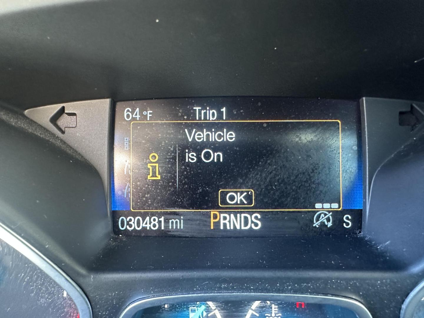 2018 White Ford Escape SE 4WD (1FMCU9GD8JU) with an 1.5L L4 DOHC 16V engine, 6A transmission, located at 8464 Route 219, Brockway, PA, 15824, (814) 265-1330, 41.226871, -78.780518 - ONLY 30,000 MILES ON THE PRE OWNED 2018 FORD ESCAPE SE 4WD with automatic transmission, air condition, power windows and locks, power/heated front seats, factory alloy wheels and much more. This Ford suv is serviced, Pa-inspected with new tires, and comes with a warranty. - Photo#5