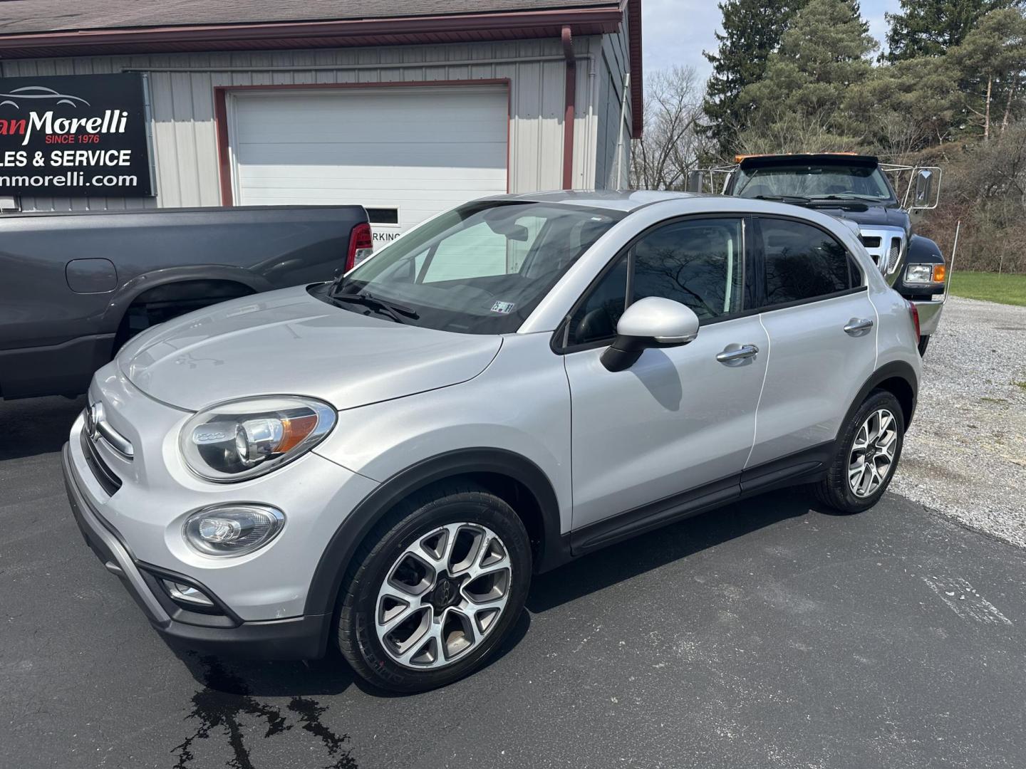 2016 Silver Fiat 500x Lounge (ZFBCFXCT7GP) with an 2.4L L4 engine, AUTO transmission, located at 8464 Route 219, Brockway, PA, 15824, (814) 265-1330, 41.226871, -78.780518 - Hard to find vehicle, and we have the right one. Stop in and see the Morelli boys on this 2016 Fiat 500X with automatic transmission, air condition, power windows and locks, factory alloys and ONLY 71000 miles. Serviced and ready to go. - Photo#0