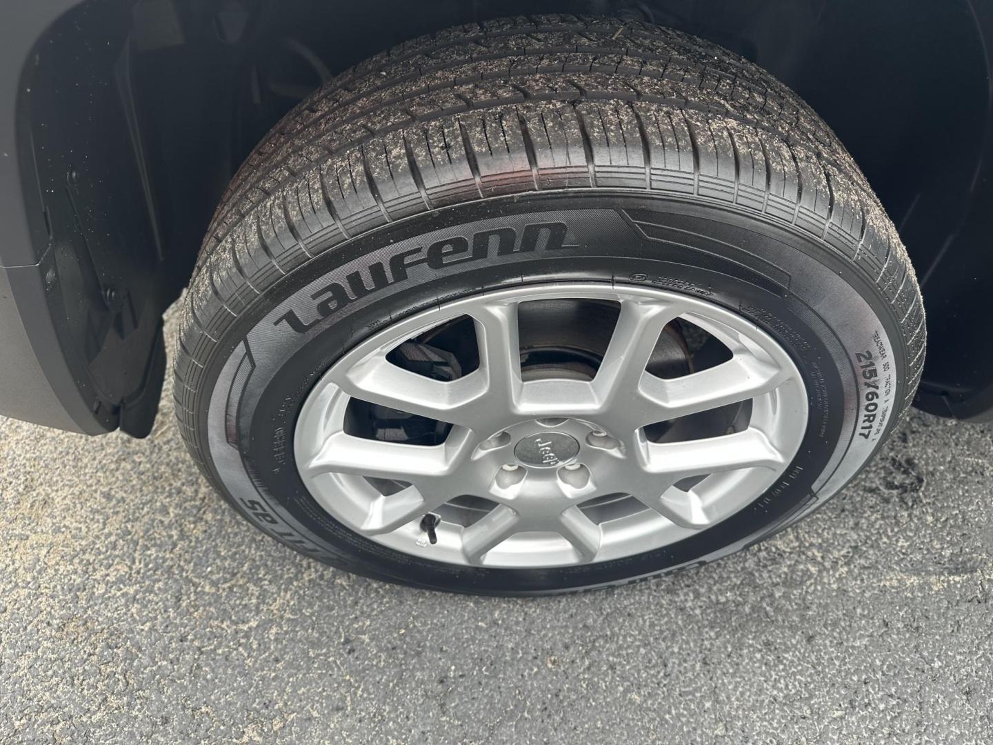 2020 Black Jeep Renegade Latitude 4WD (ZACNJBBB7LP) with an 2.4L L4 DOHC 16V engine, 9A transmission, located at 8464 Route 219, Brockway, PA, 15824, (814) 265-1330, 41.226871, -78.780518 - Photo#1