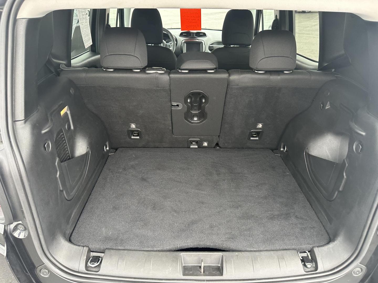 2020 Black Jeep Renegade Latitude 4WD (ZACNJBBB7LP) with an 2.4L L4 DOHC 16V engine, 9A transmission, located at 8464 Route 219, Brockway, PA, 15824, (814) 265-1330, 41.226871, -78.780518 - Photo#12