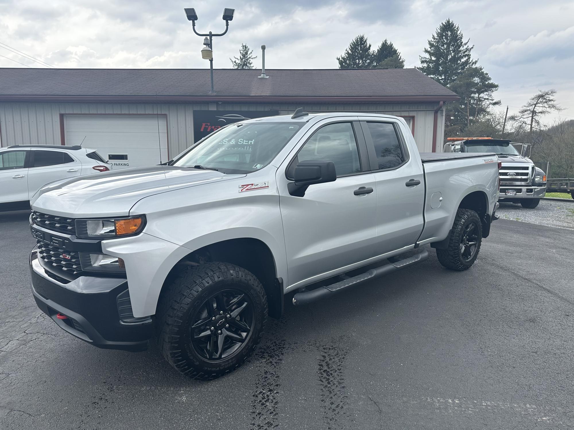 photo of 2019 Chevrolet Silverado 1500 Custom Trail Boss Double Cab 4WD