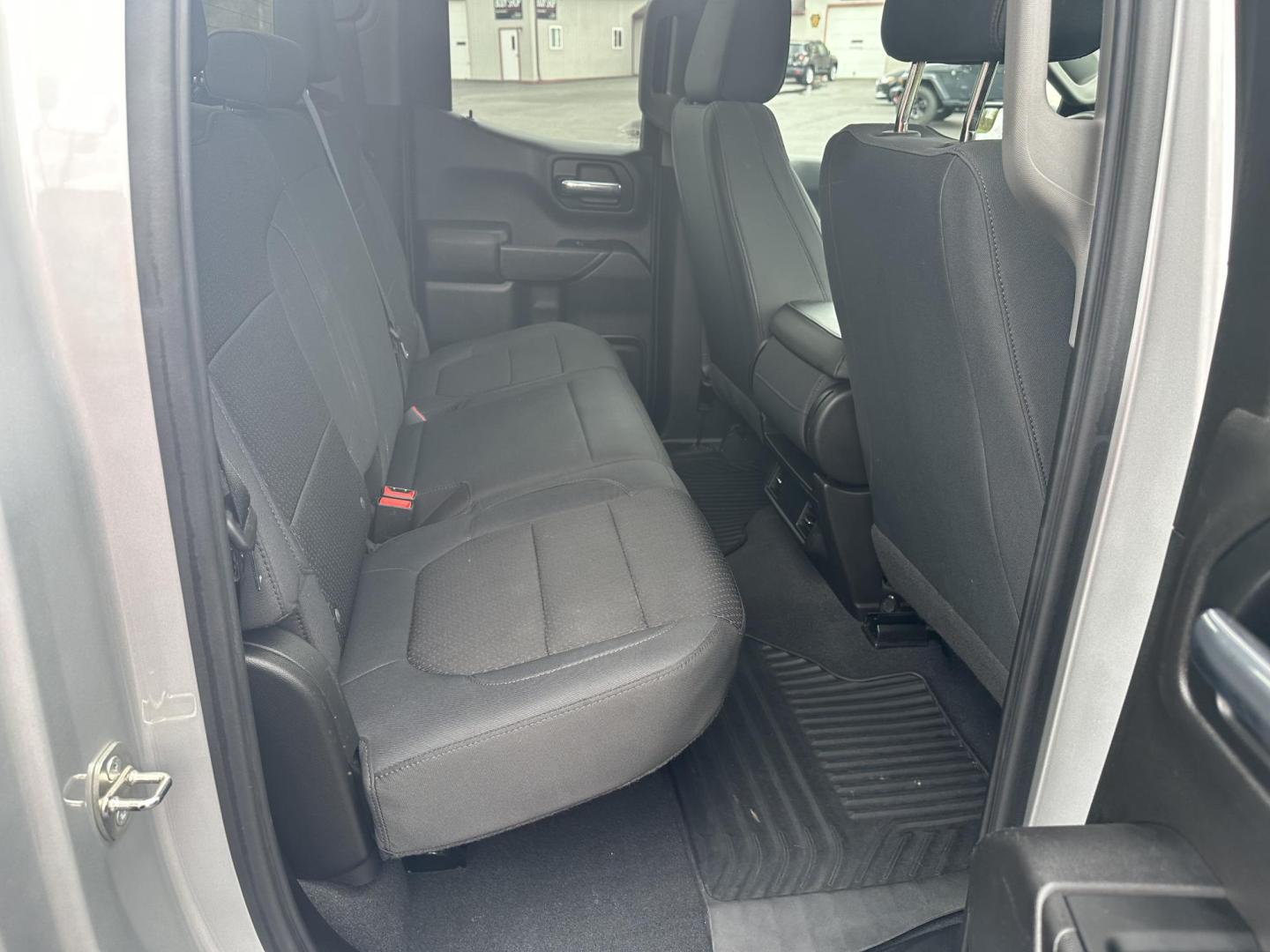 2019 Silver Chevrolet Silverado 1500 Custom Trail Boss Double Cab 4WD (1GCRYCEF4KZ) with an 5.3L V8 OHV 16V engine, 6A transmission, located at 8464 Route 219, Brockway, PA, 15824, (814) 265-1330, 41.226871, -78.780518 - Photo#14