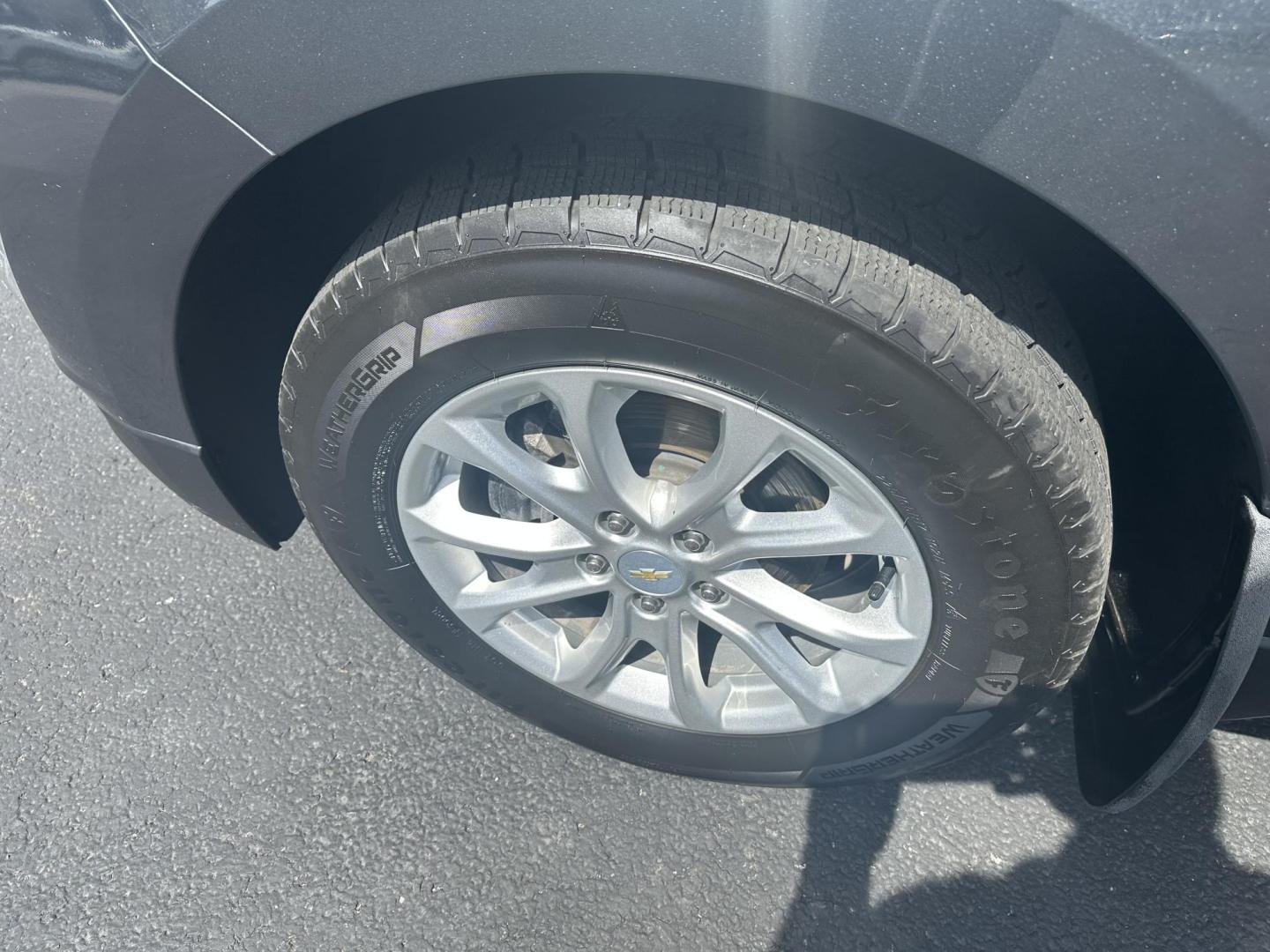 2019 Gray Chevrolet Equinox LS 1.5 AWD (2GNAXSEV7K6) with an 1.5L L4 DIR DOHC 16V TURBO engine, 6A transmission, located at 8464 Route 219, Brockway, PA, 15824, (814) 265-1330, 41.226871, -78.780518 - Clean, serviced up and comes with a warranty...stop in and check out this pre owned 2019 Chevrolet Equinox LS AWD with 4 cylinder engine, air condition, power windows and locks, and much more. Great price on this Chevy, so hurry in and see the Morelli boys. - Photo#1