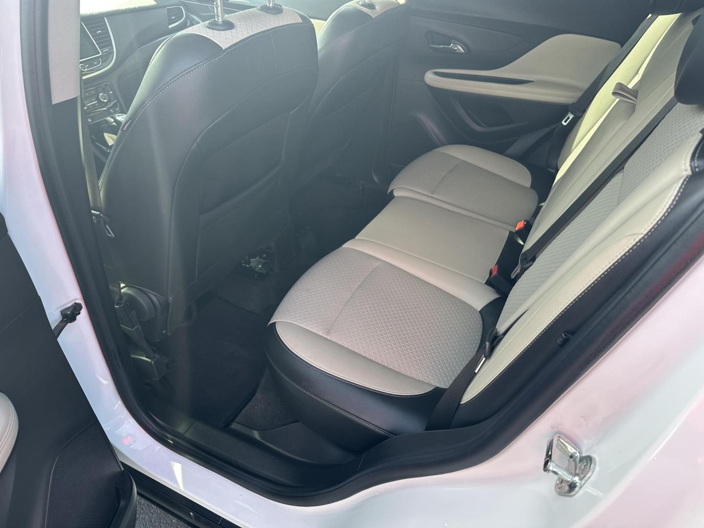 2017 White Buick Encore Preferred AWD (KL4CJESBXHB) with an 1.4L L4 DOHC 16V TURBO engine, 6A transmission, located at 8464 Route 219, Brockway, PA, 15824, (814) 265-1330, 41.226871, -78.780518 - Photo#7