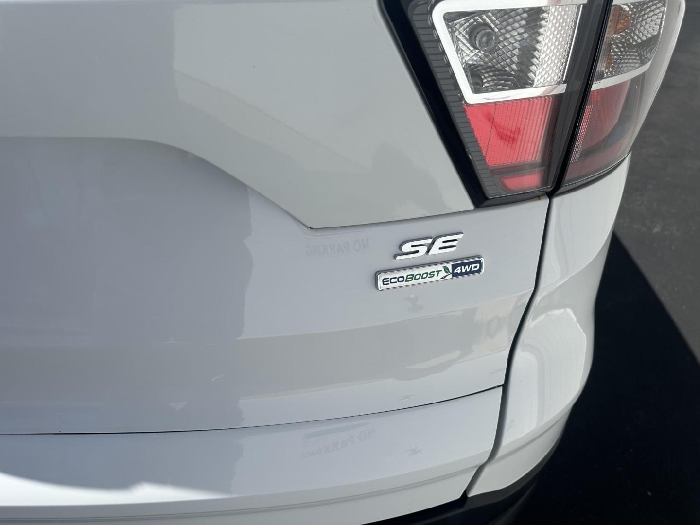 2017 White Ford Escape SE 4WD (1FMCU9GD3HU) with an 1.5L L4 DOHC 16V engine, 6A transmission, located at 8464 Route 219, Brockway, PA, 15824, (814) 265-1330, 41.226871, -78.780518 - MUST SEE NEW ARRIVAL...2017 FORD ESCAPE SE 4WD WITH ONLY 30,000 MILES...4 cylinder engine, air condition, power windows and locks, power seat, factory alloy wheels and much more. Serviced, Pa-inspected and new tires..Hurry in this one won't last long. - Photo#11
