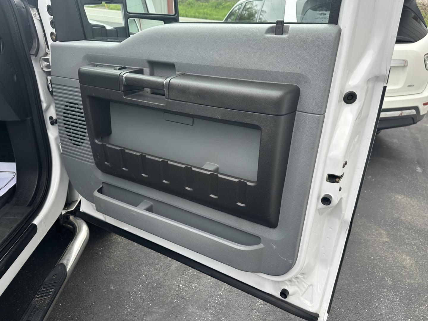 2015 White Ford F-350 SD XL 4WD (1FTRF3B63FE) with an 6.2L V8 OHV 16V engine, 6-Speed Automatic transmission, located at 8464 Route 219, Brockway, PA, 15824, (814) 265-1330, 41.226871, -78.780518 - Hard to find truck, and we have the right one. Stop in and check out this 2015 Ford F350 R/Cab 4x4 with gas engine. Well equipped with a/c, power windows and locks, 8'bed and ONLY 78900 miles. Serviced and ready to go. Save thousands on this pre owned Ford truck. - Photo#14