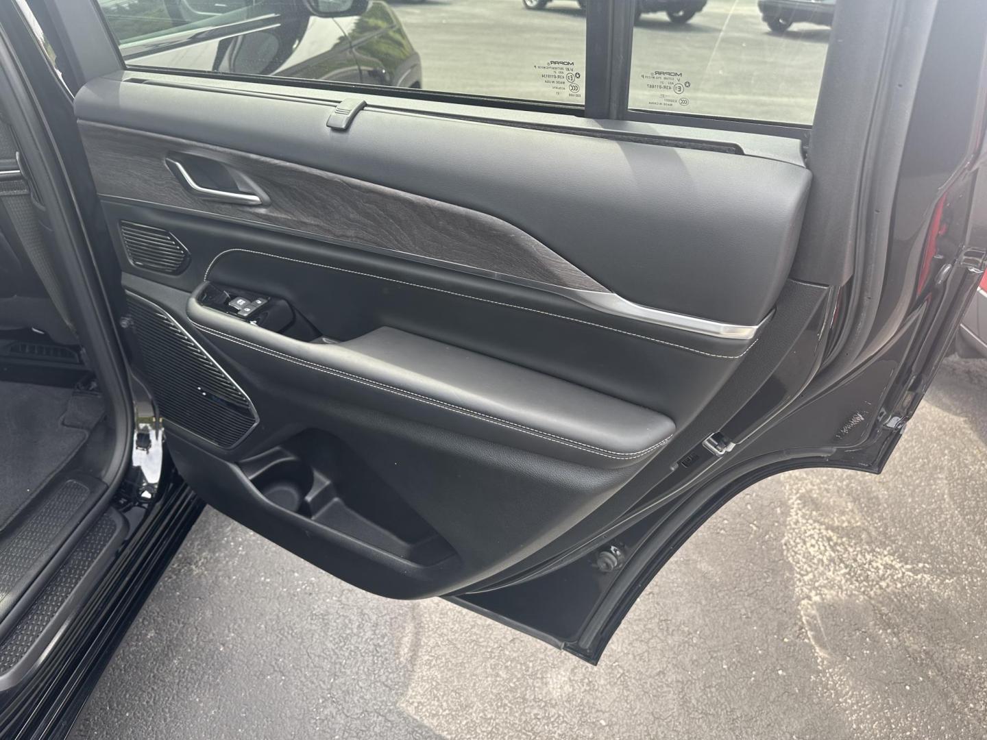 2021 Black Jeep Grand Cherokee L Overland 4WD (1C4RJKDG9M8) with an 3.6L V6 DOHC 24V engine, 8A transmission, located at 8464 Route 219, Brockway, PA, 15824, (814) 265-1330, 41.226871, -78.780518 - MUST SEE 2021 JEEP GRAND CHEROKEE L OVERLAND WELL EQUIPPED AND SERVICED UP...This pre owned Jeep has leather interior with power/heated front seats, pano roof, navigation, captain chairs, rear a/c, back up camera, factory alloy wheels and low miles. This Jeep suv is a 1-owner with a little factory w - Photo#19