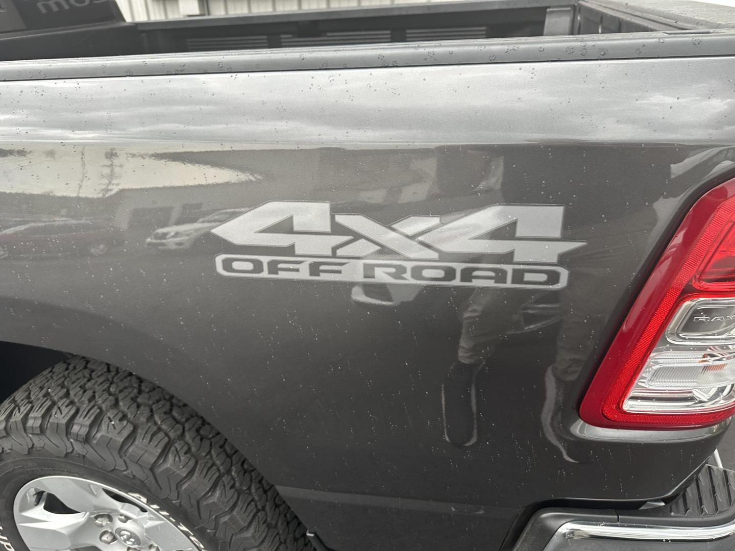 2021 Gray RAM 1500 Big Horn Quad Cab 4WD (1C6SRFBT0MN) with an V8 engine, 8A transmission, located at 8464 Route 219, Brockway, PA, 15824, (814) 265-1330, 41.226871, -78.780518 - Good looking 2021 Ram 1500 Q/Cab 4wd with Hemi motor, air condition, power windows and locks. factory hitch, power seat and much more. This Ram truck is serviced, Pa-inspected, and comes with a warranty. - Photo#9