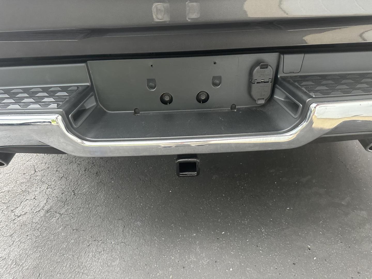 2021 Gray RAM 1500 Big Horn Quad Cab 4WD (1C6SRFBT0MN) with an V8 engine, 8A transmission, located at 8464 Route 219, Brockway, PA, 15824, (814) 265-1330, 41.226871, -78.780518 - Good looking 2021 Ram 1500 Q/Cab 4wd with Hemi motor, air condition, power windows and locks. factory hitch, power seat and much more. This Ram truck is serviced, Pa-inspected, and comes with a warranty. - Photo#11