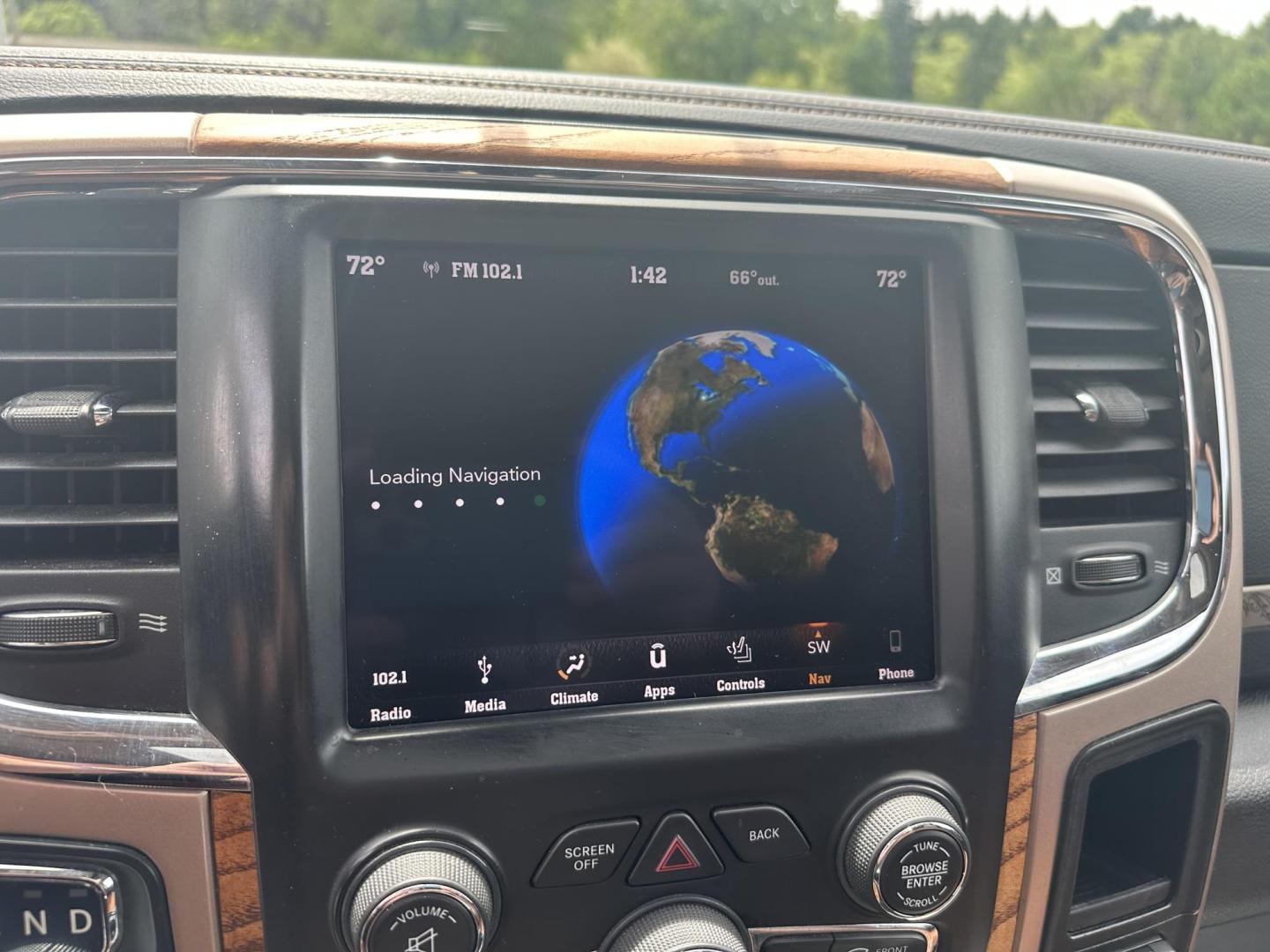 2018 Gray RAM 1500 Longhorn Crew Cab SWB 4WD (1C6RR7PT9JS) with an 5.7L V8 OHV 16V engine, 8A transmission, located at 8464 Route 219, Brockway, PA, 15824, (814) 265-1330, 41.226871, -78.780518 - Great price on this pre owned 2018 Ram 1500 Crew Cab well equipped and serviced up. Hemi motor with leather interior, power/heated seats, sunroof, factory hitch and much more. - Photo#8