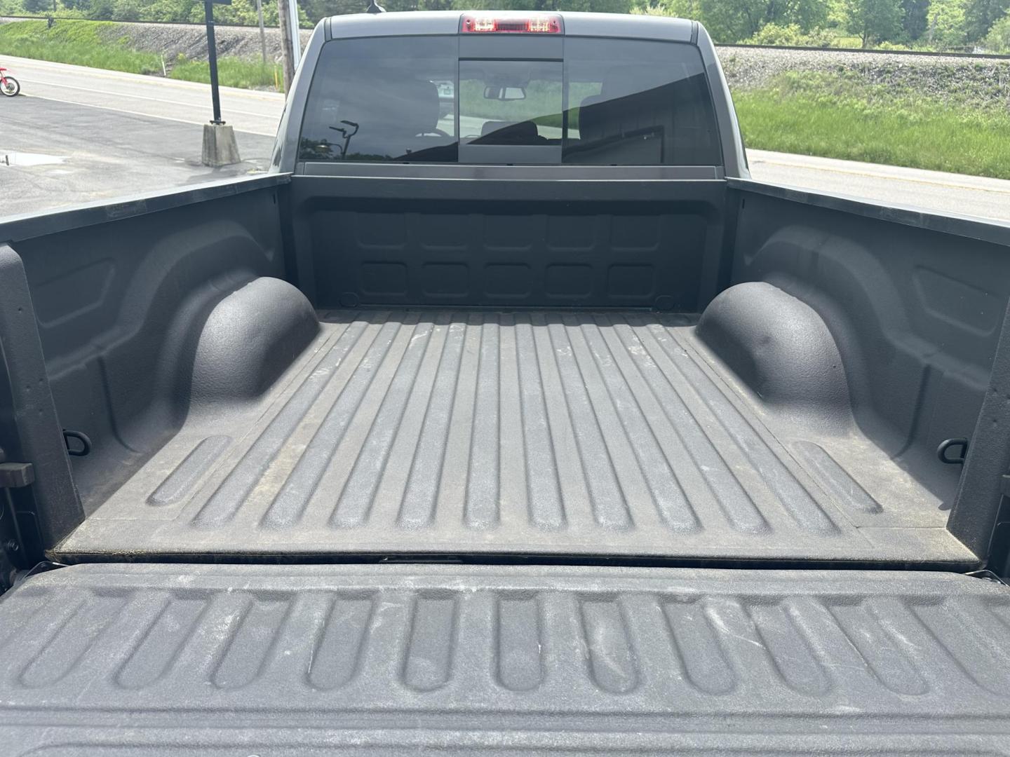 2018 Gray RAM 1500 Longhorn Crew Cab SWB 4WD (1C6RR7PT9JS) with an 5.7L V8 OHV 16V engine, 8A transmission, located at 8464 Route 219, Brockway, PA, 15824, (814) 265-1330, 41.226871, -78.780518 - Great price on this pre owned 2018 Ram 1500 Crew Cab well equipped and serviced up. Hemi motor with leather interior, power/heated seats, sunroof, factory hitch and much more. - Photo#13
