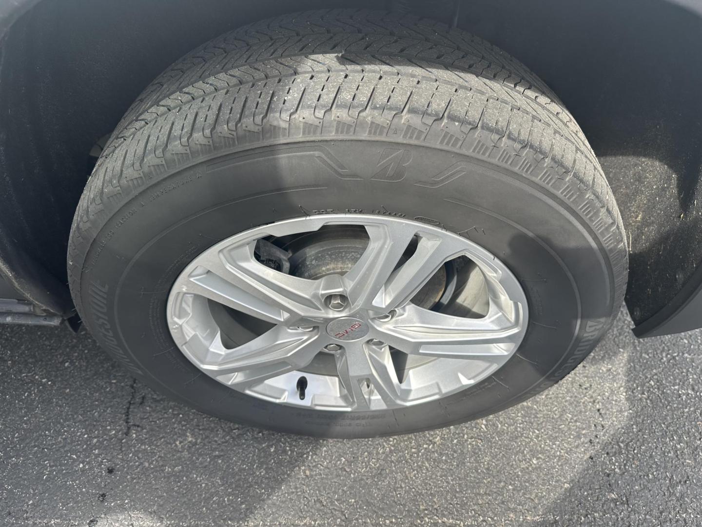 2022 White GMC Terrain SLE AWD (3GKALTEV9NL) with an 1.4L L4 DOHC 16V TURBO engine, 6A transmission, located at 8464 Route 219, Brockway, PA, 15824, (814) 265-1330, 41.226871, -78.780518 - Photo#8