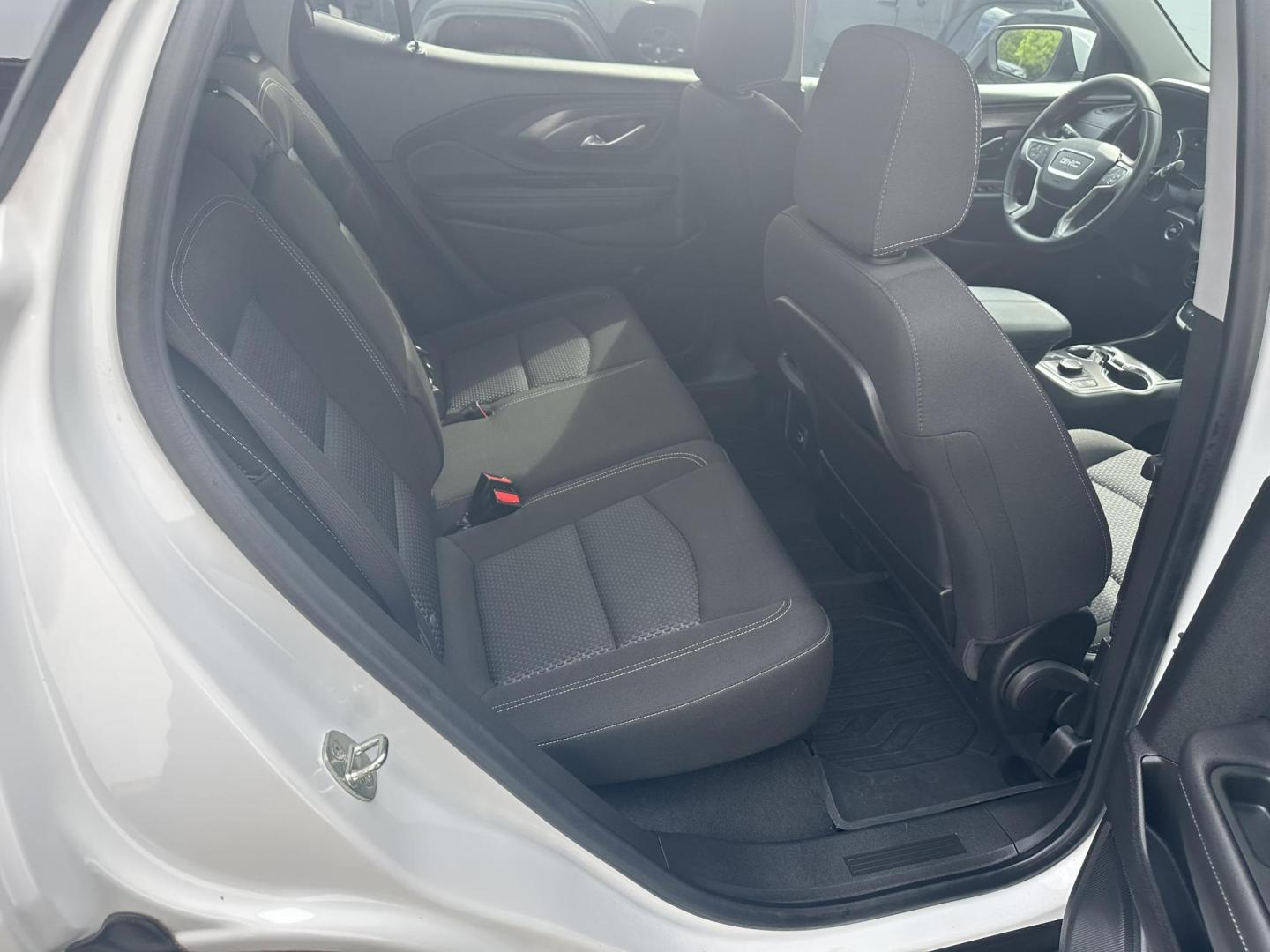 2022 White GMC Terrain SLE AWD (3GKALTEV9NL) with an 1.4L L4 DOHC 16V TURBO engine, 6A transmission, located at 8464 Route 219, Brockway, PA, 15824, (814) 265-1330, 41.226871, -78.780518 - Photo#14