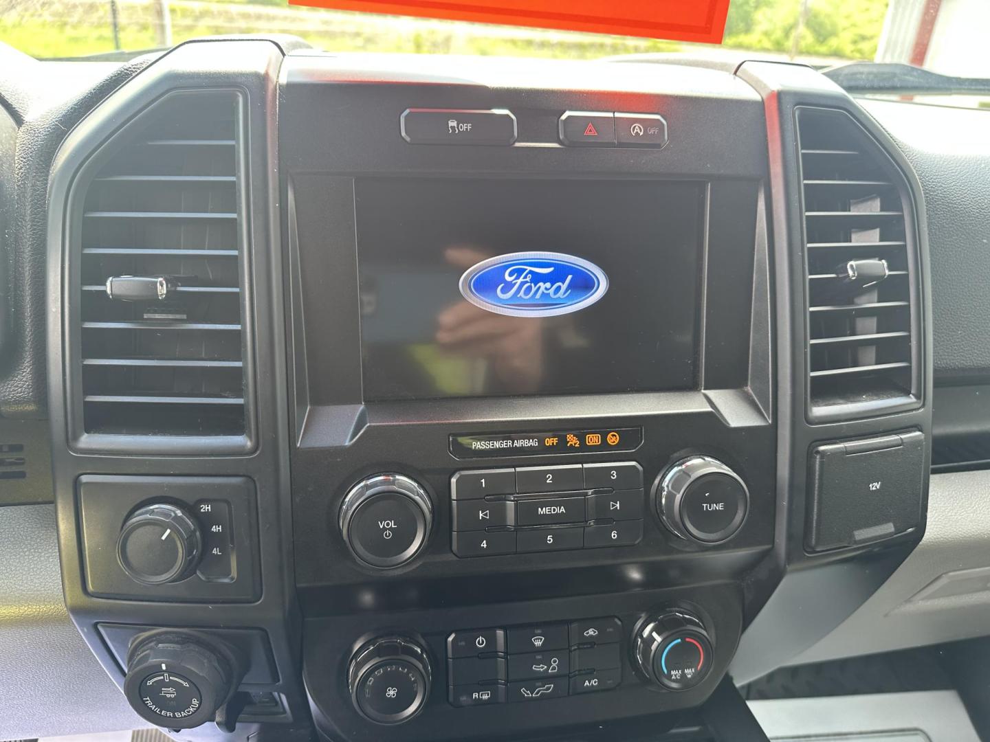 2020 Black Ford F-150 King-Ranch SuperCrew 5.5-ft. 4WD (1FTEW1E56LF) with an 5.0L V8 OHV 32V engine, 6A transmission, located at 8464 Route 219, Brockway, PA, 15824, (814) 265-1330, 41.226871, -78.780518 - Very clean and well taken care of 2020 Ford F150 Crew Cab with a V8 engine, air condition, power windows and locks, factory alloy wheels, hitch and much more. This truck is serviced and ready to sell!! - Photo#6