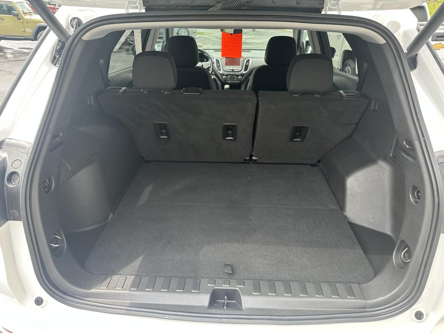 2022 White Chevrolet Equinox LT AWD (3GNAXUEV9NL) with an 1.5L L4 DOHC 16V TURBO engine, 6A transmission, located at 8464 Route 219, Brockway, PA, 15824, (814) 265-1330, 41.226871, -78.780518 - This Chevy Equinox LT AWD is well equipped, 1-owner, and in excellent shape. Power/heated front seats, heated steering wheel, power rear hatch, factory alloy wheels, and ONLY 20500 miles. This Chevy suv is serviced, Inspected, and comes with some remaining factory warranty. Priced well under retail - Photo#9