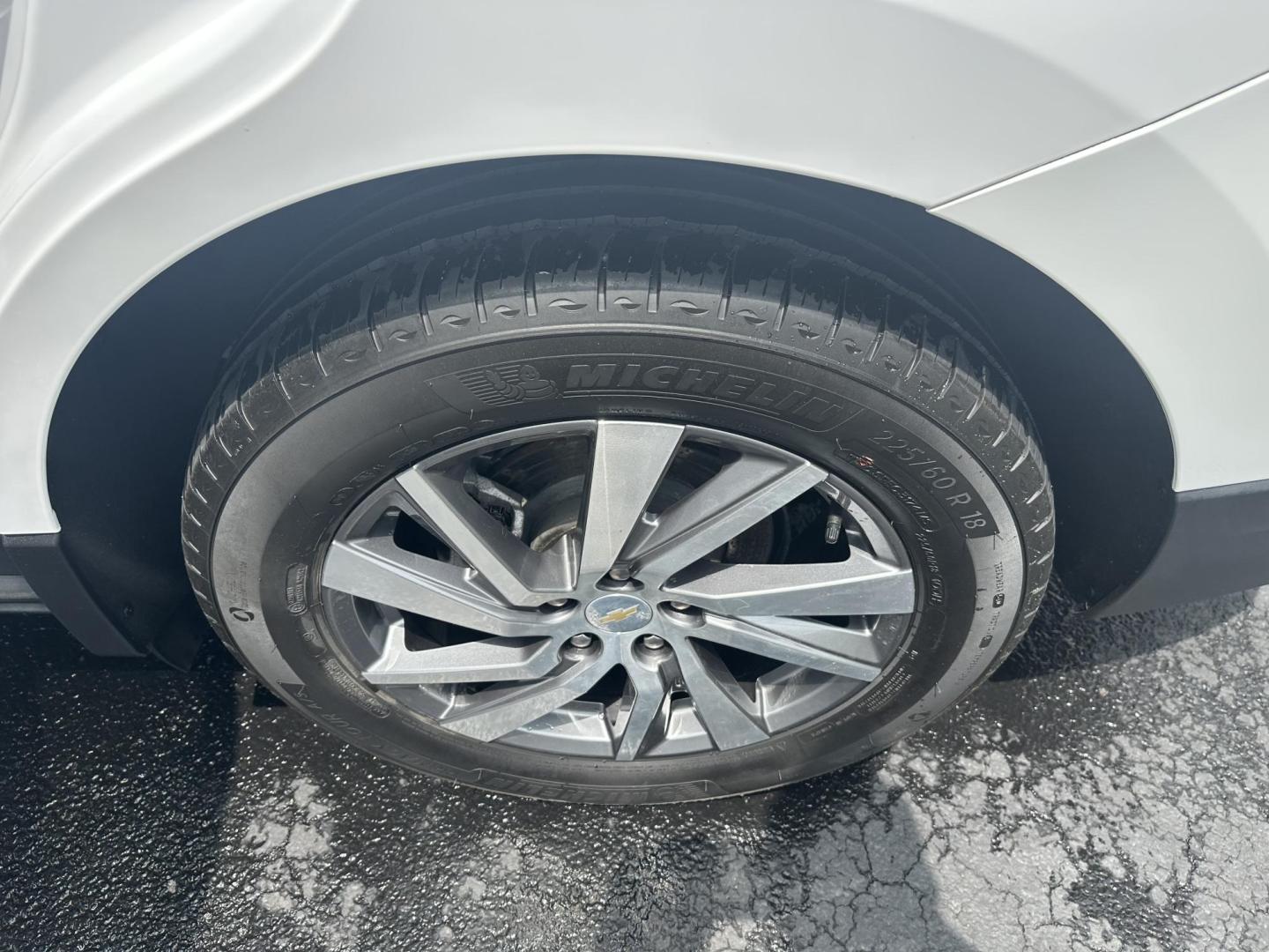 2022 White Chevrolet Equinox LT AWD (3GNAXUEV9NL) with an 1.5L L4 DOHC 16V TURBO engine, 6A transmission, located at 8464 Route 219, Brockway, PA, 15824, (814) 265-1330, 41.226871, -78.780518 - This Chevy Equinox LT AWD is well equipped, 1-owner, and in excellent shape. Power/heated front seats, heated steering wheel, power rear hatch, factory alloy wheels, and ONLY 20500 miles. This Chevy suv is serviced, Inspected, and comes with some remaining factory warranty. Priced well under retail - Photo#10