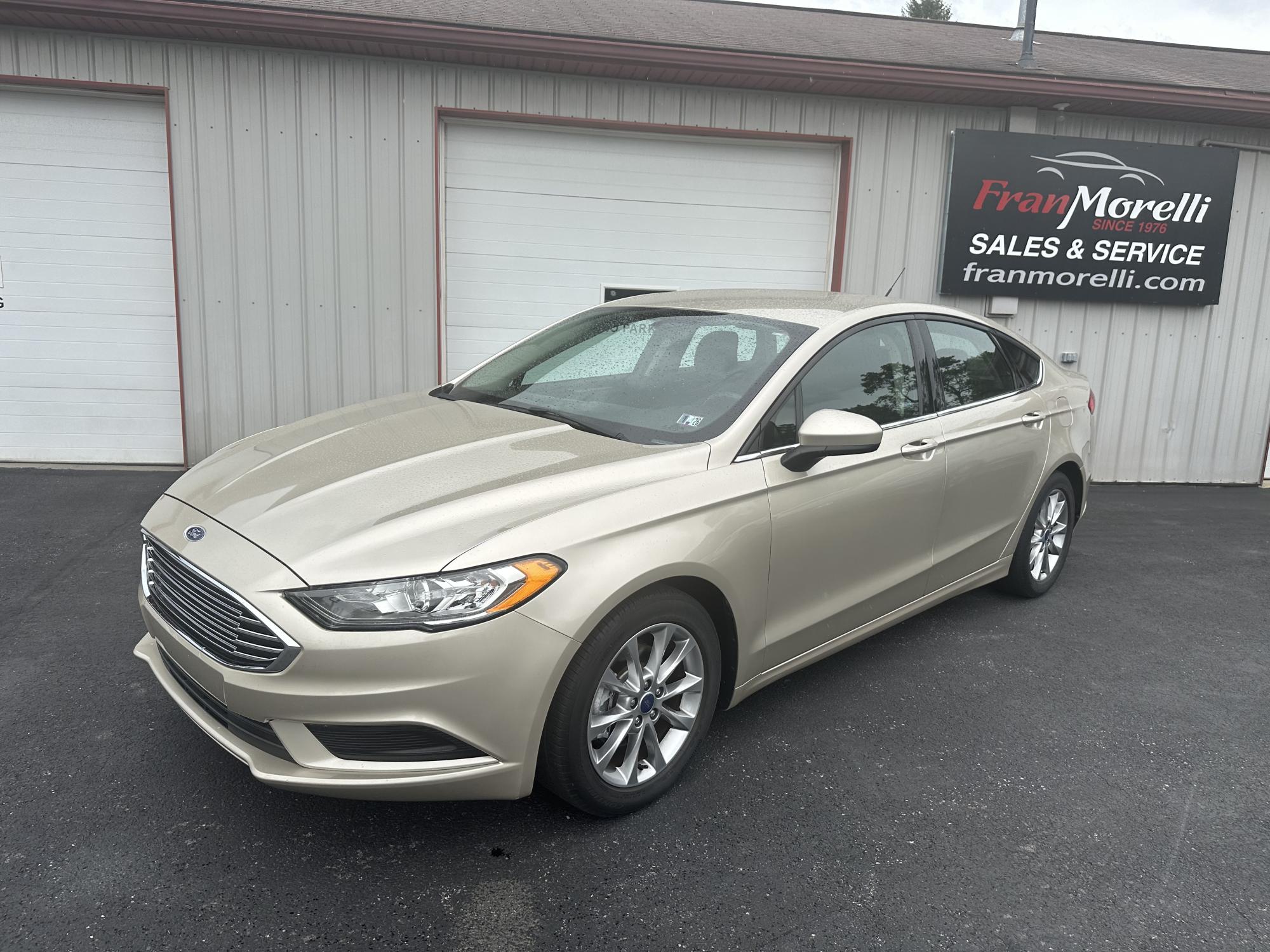 photo of 2017 Ford Fusion SE