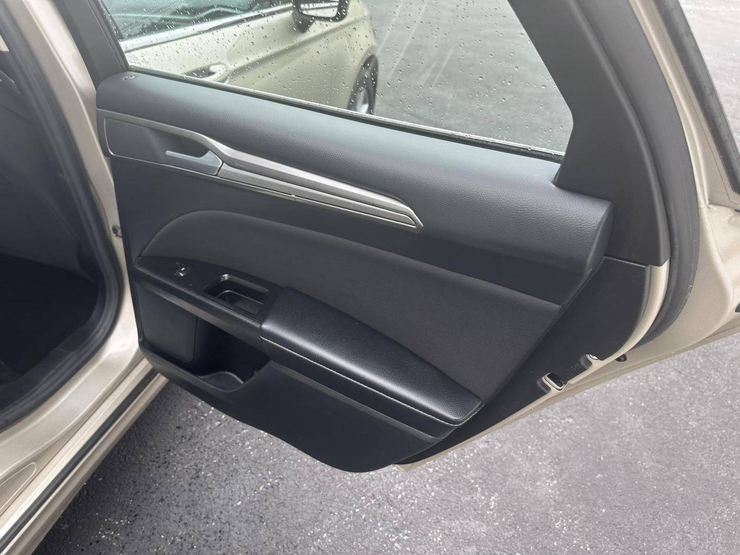 2017 Gold Ford Fusion SE (3FA6P0H78HR) with an 2.5L L4 DOHC 16V engine, 6A transmission, located at 8464 Route 219, Brockway, PA, 15824, (814) 265-1330, 41.226871, -78.780518 - Clean, well taken care of 2017 Ford Fusion SE with only 62,000 miles. This Ford Sedan is well equipped with automatic transmission, air condition, power windows and locks, power seat and factory wheels. Serviced up and ready to go. - Photo#11