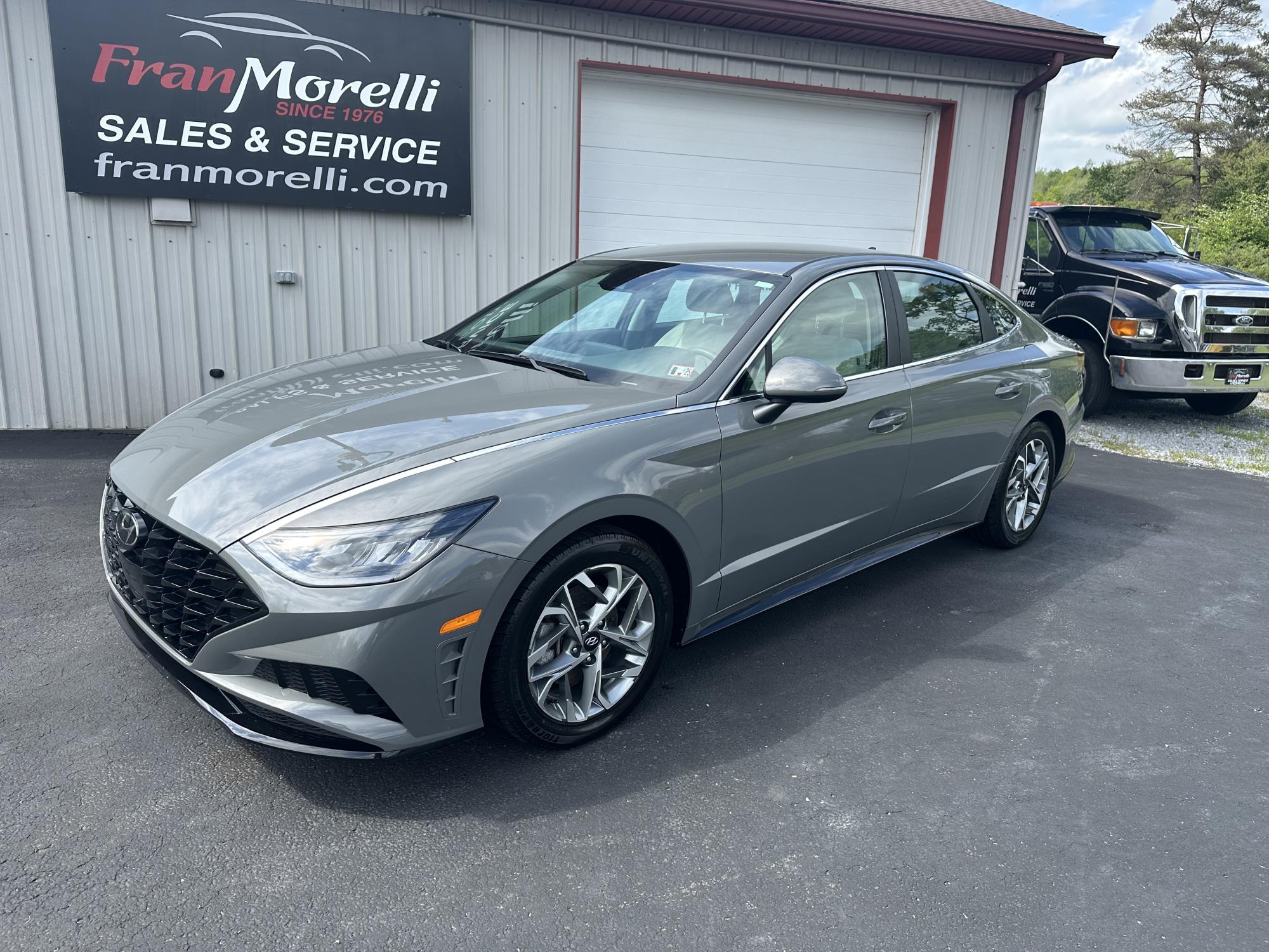 photo of 2023 Hyundai Sonata SEL