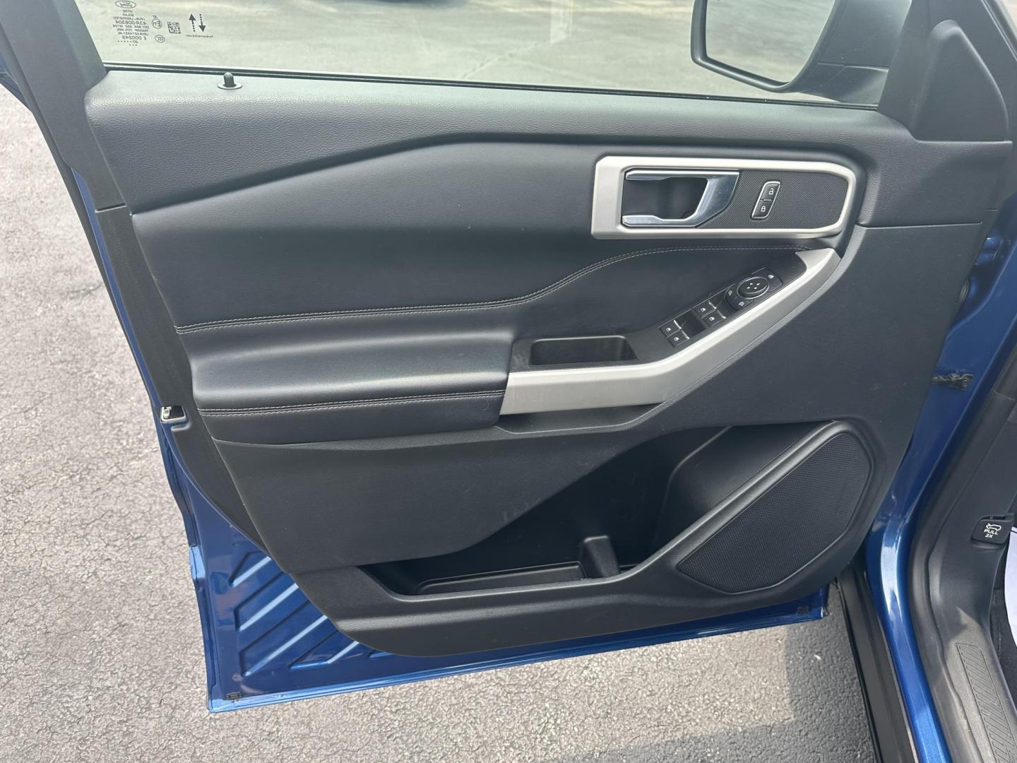 2020 Blue Ford Explorer XLT AWD (1FMSK8DH2LG) with an 2.3L L4 DOHC 16V engine, 10A transmission, located at 8464 Route 219, Brockway, PA, 15824, (814) 265-1330, 41.226871, -78.780518 - Fresh local trade well equipped and in very nice shape. This 2020 Ford Explorer XLT 4-wheel drive has 4 cylinder engine, leather interior, air condition, power/heated front seats, 7-passenger with rear a/c, factory alloys and much more. Serviced for delivery. Great price hurry in this one won't last - Photo#3
